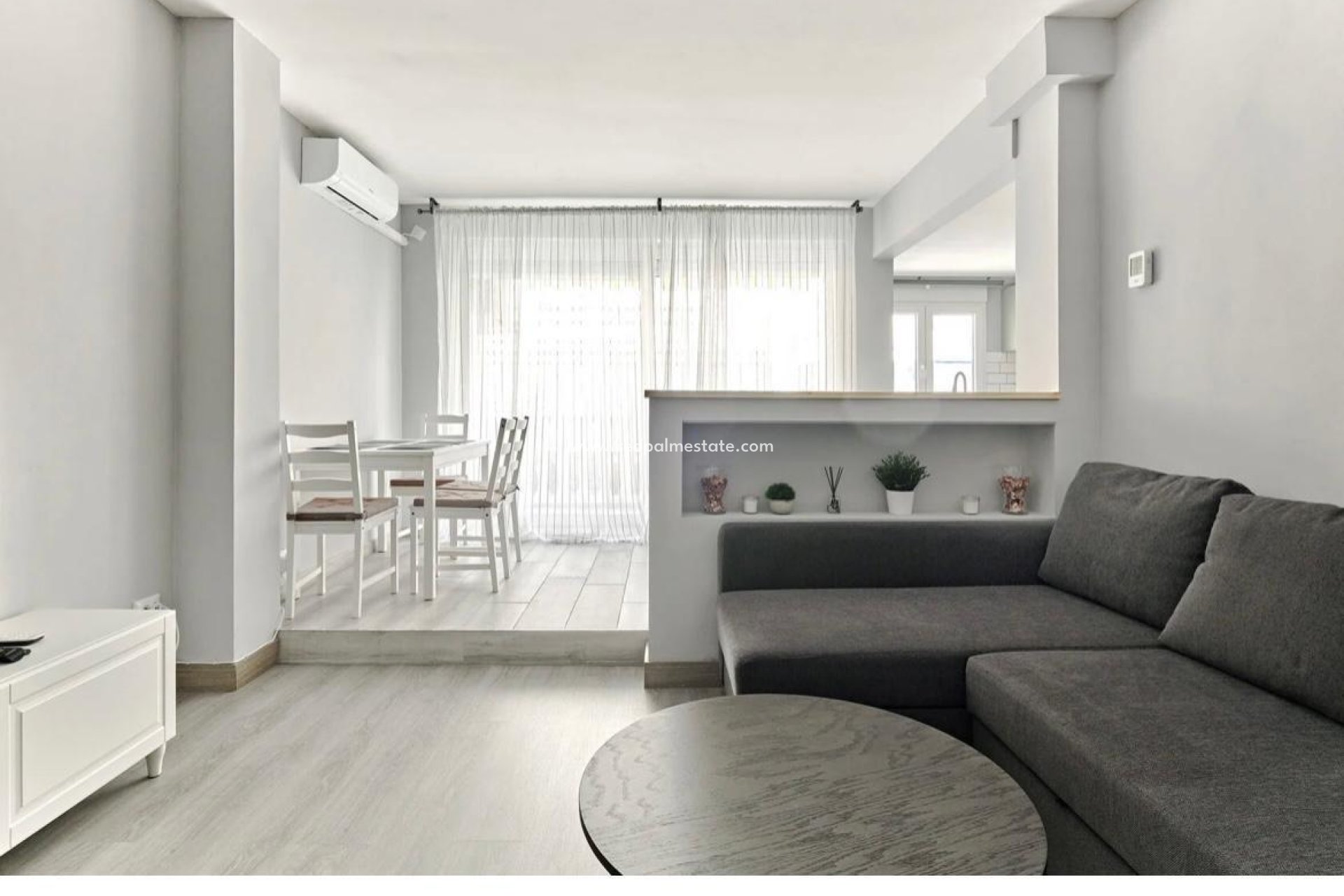 Reventa - Apartamento -
Torrevieja - Centro Torrevieja