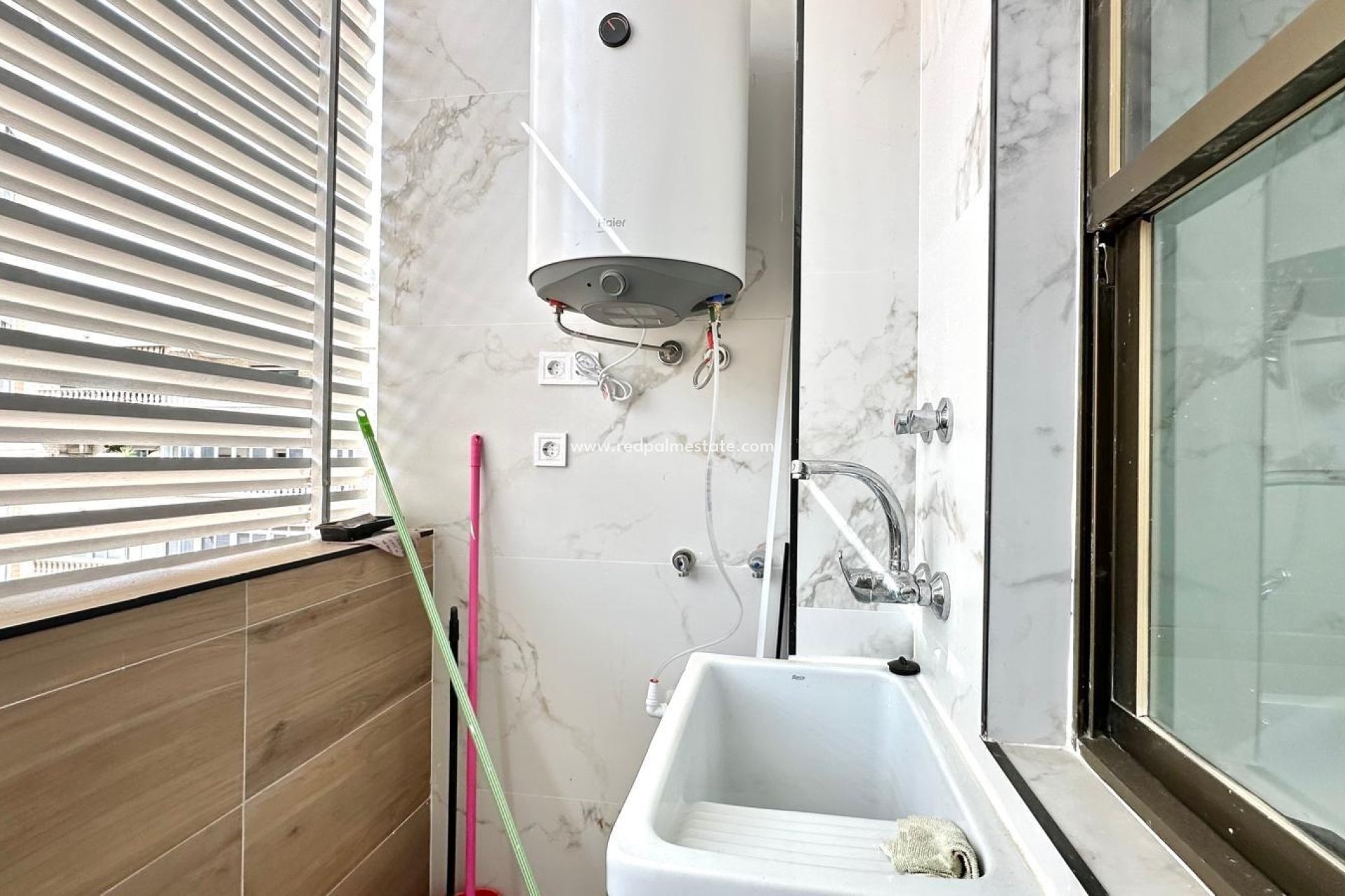 Reventa - Apartamento -
Torrevieja - Centro Torrevieja