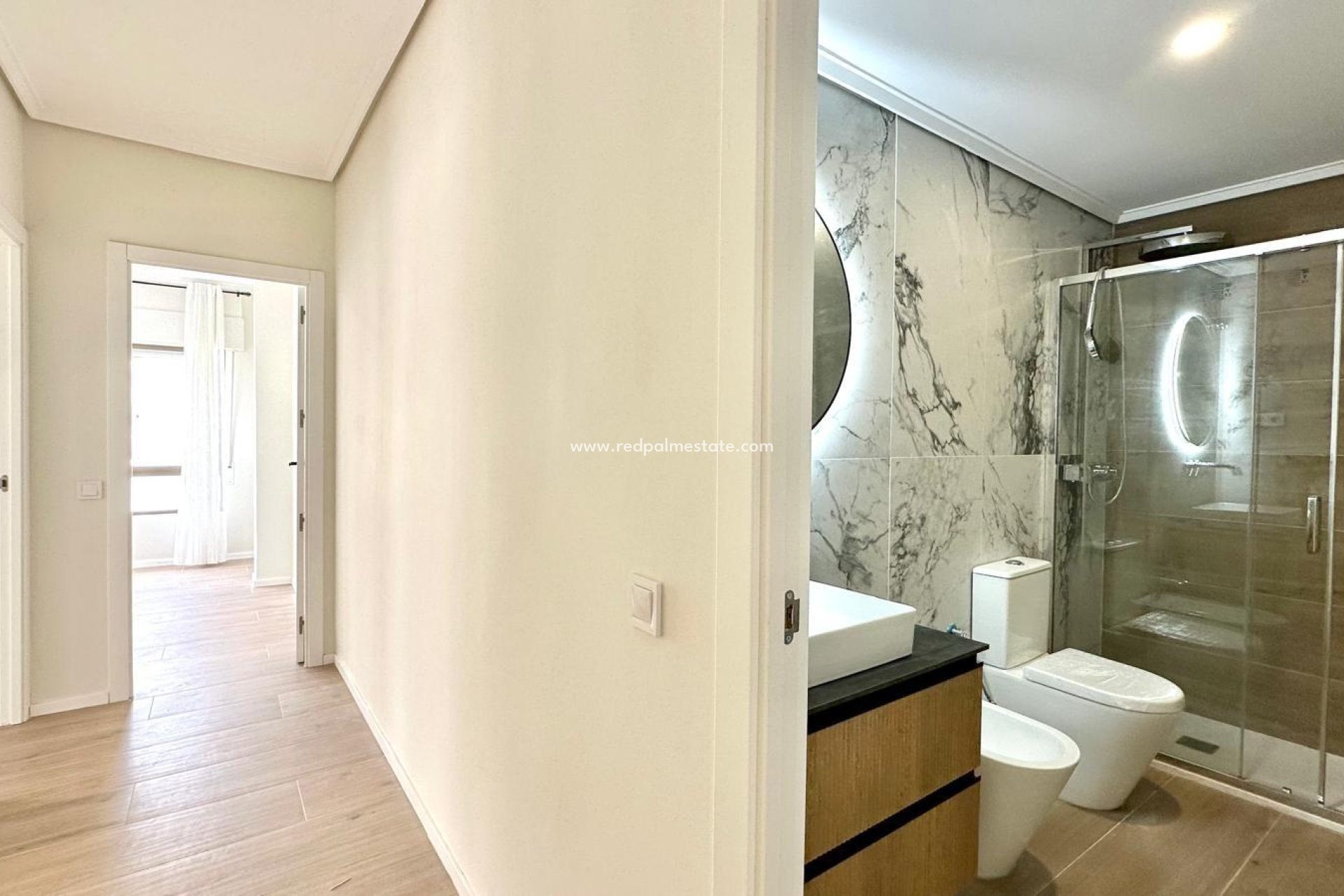 Reventa - Apartamento -
Torrevieja - Centro Torrevieja