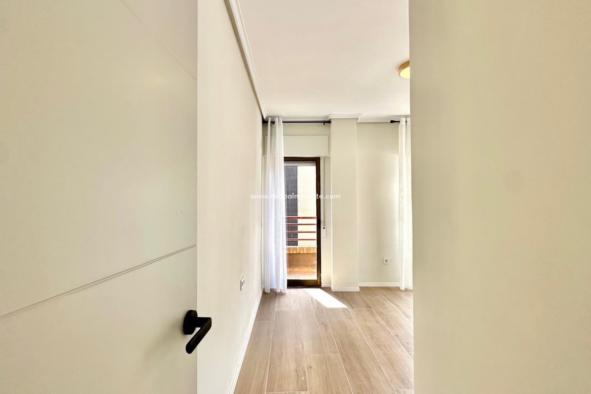 Reventa - Apartamento -
Torrevieja - Centro Torrevieja