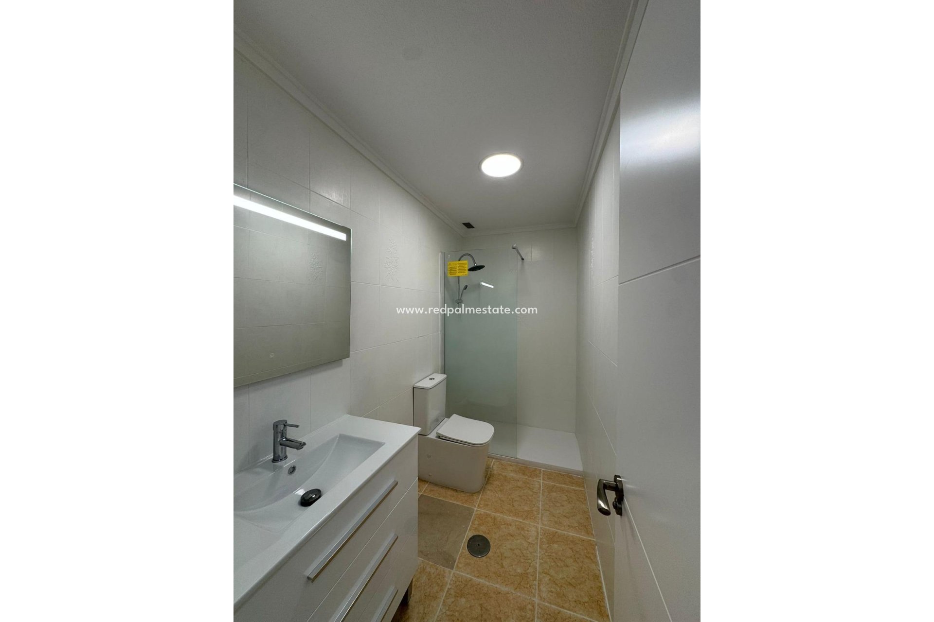 Reventa - Apartamento -
Torrevieja - Centro Torrevieja