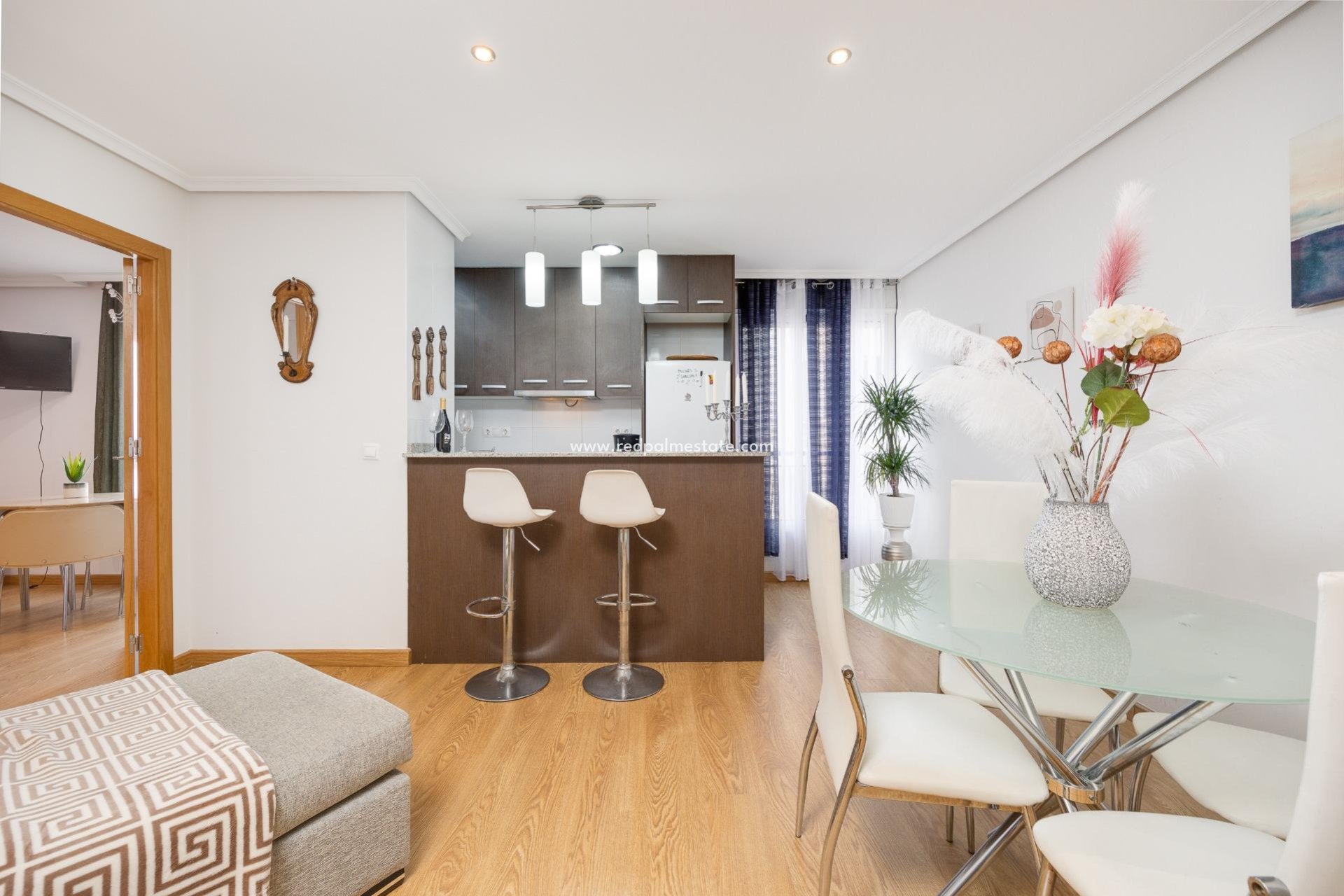 Reventa - Apartamento -
Torrevieja - Centro Torrevieja