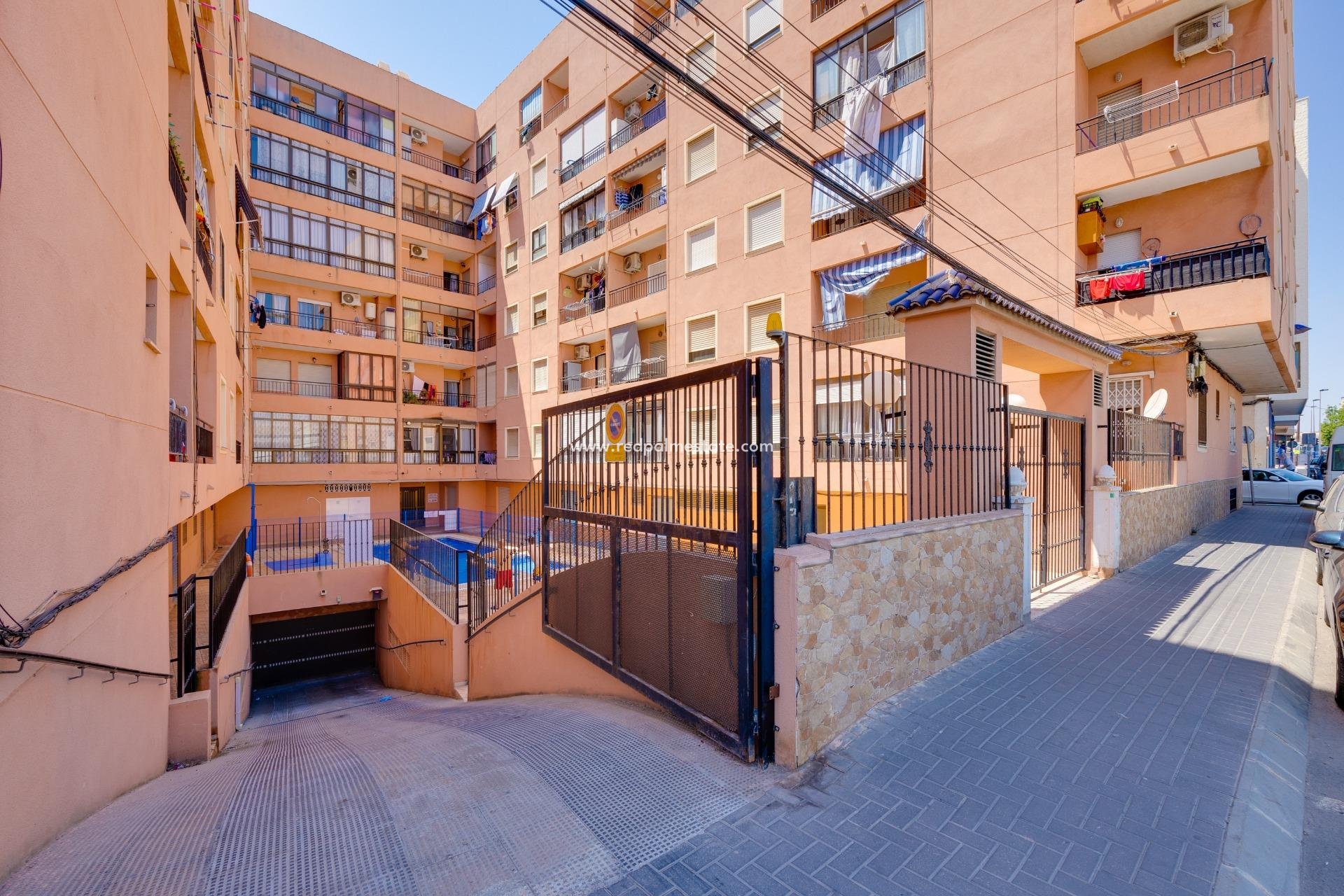 Reventa - Apartamento -
Torrevieja - Centro Torrevieja