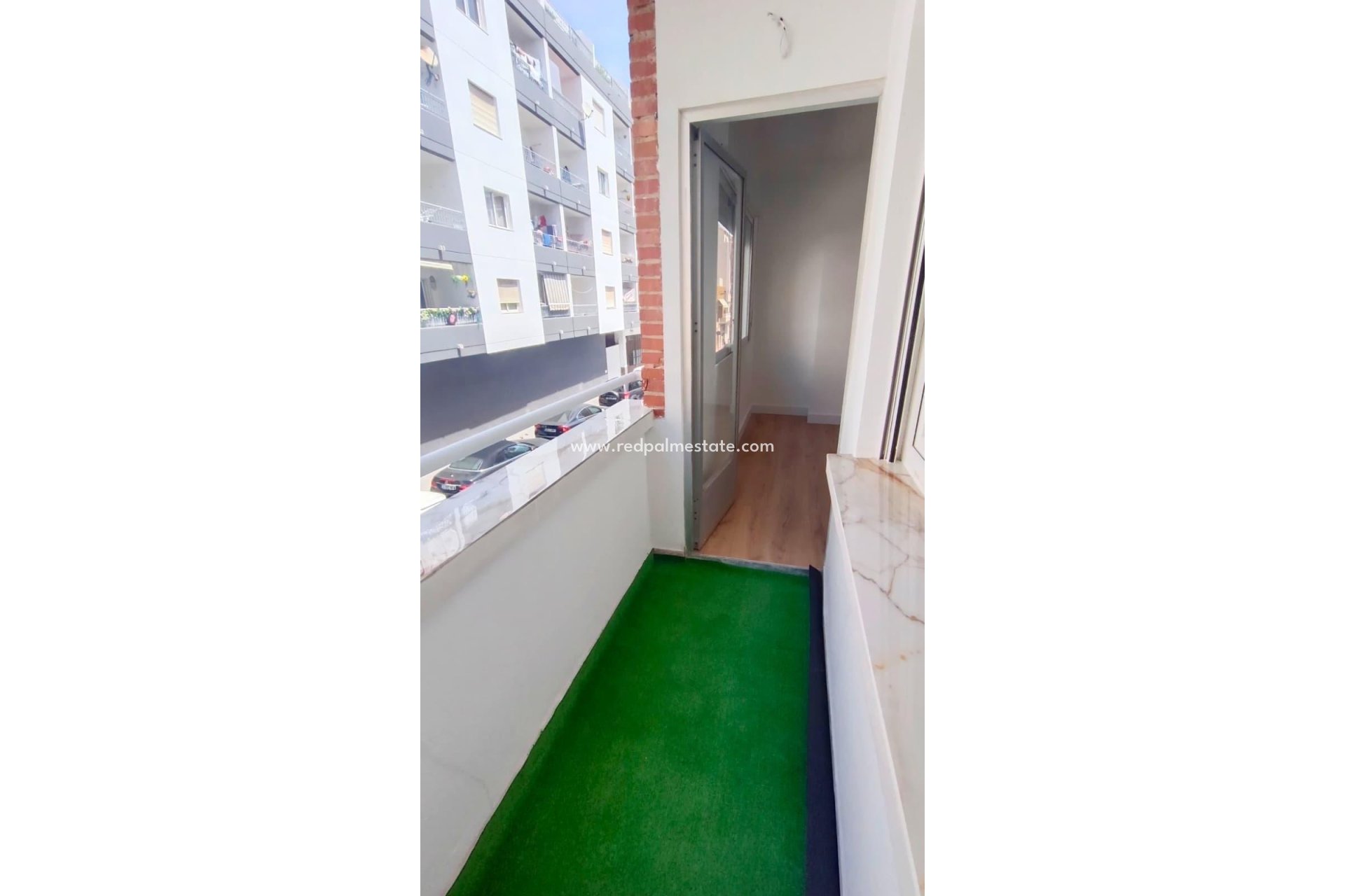 Reventa - Apartamento -
Torrevieja - Centro Torrevieja