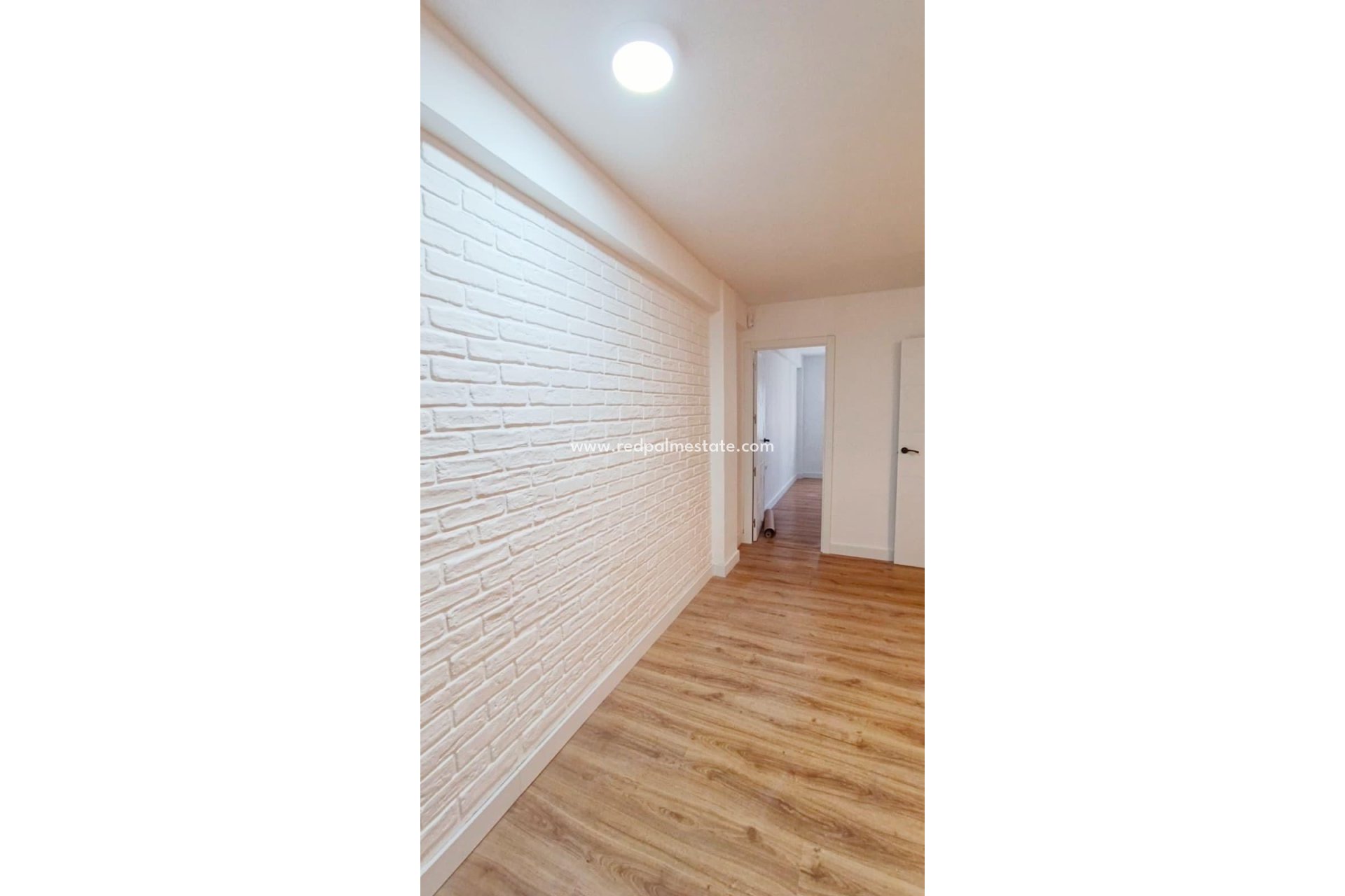 Reventa - Apartamento -
Torrevieja - Centro Torrevieja