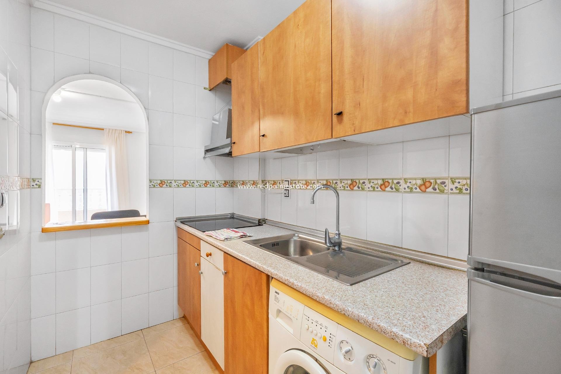 Reventa - Apartamento -
Torrevieja - Centro Torrevieja