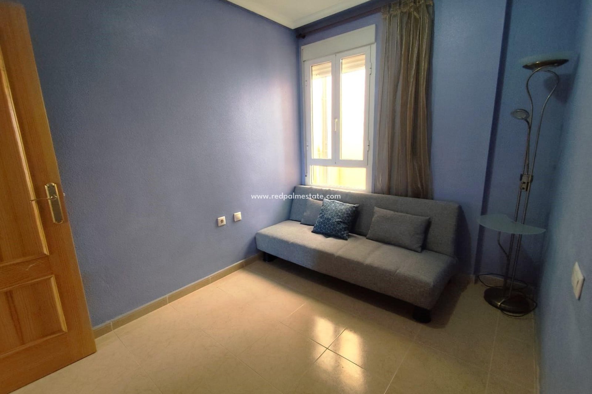 Reventa - Apartamento -
Torrevieja - Centro Torrevieja