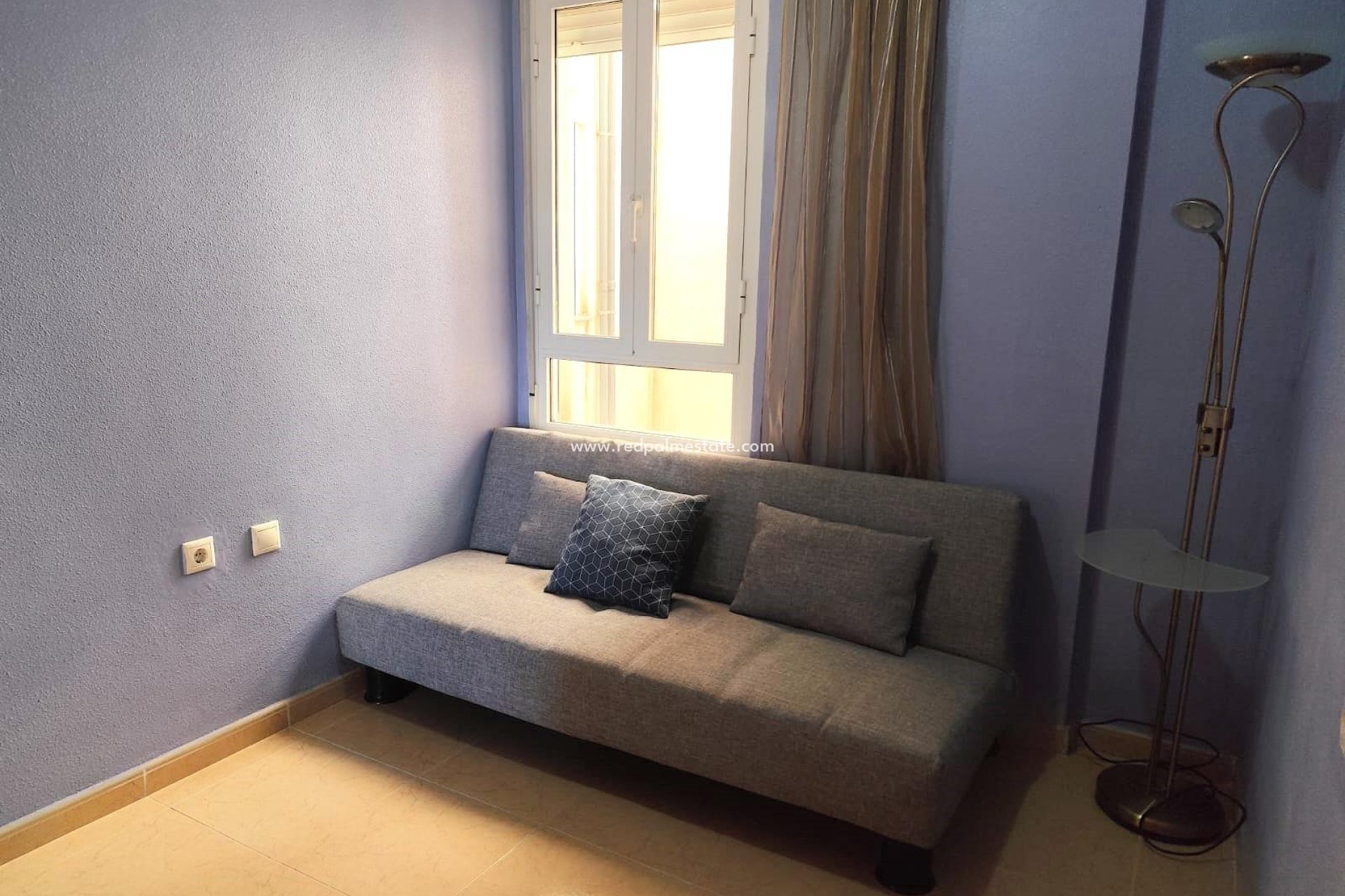 Reventa - Apartamento -
Torrevieja - Centro Torrevieja