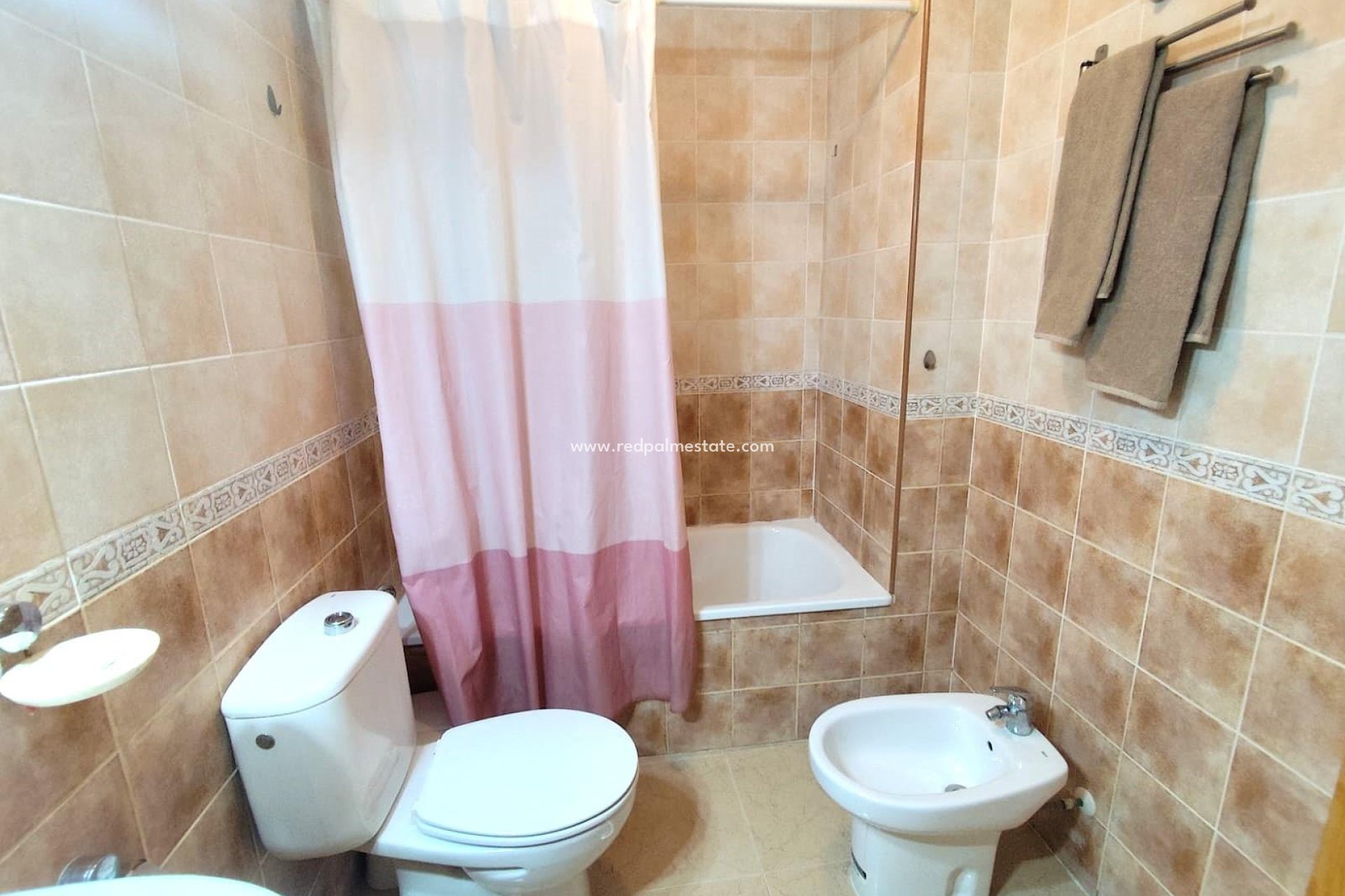 Reventa - Apartamento -
Torrevieja - Centro Torrevieja