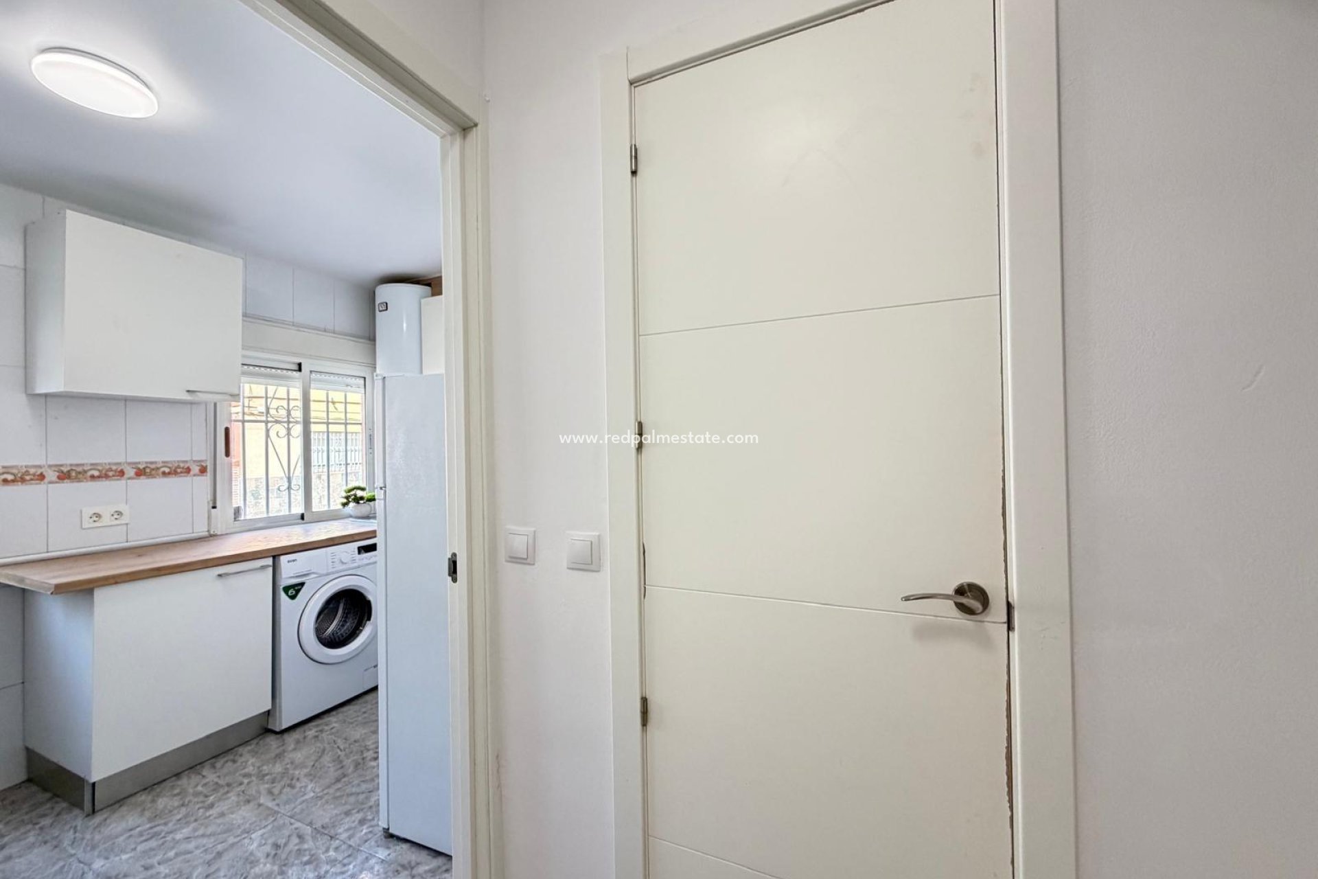 Reventa - Apartamento -
Torrevieja - Centro Torrevieja