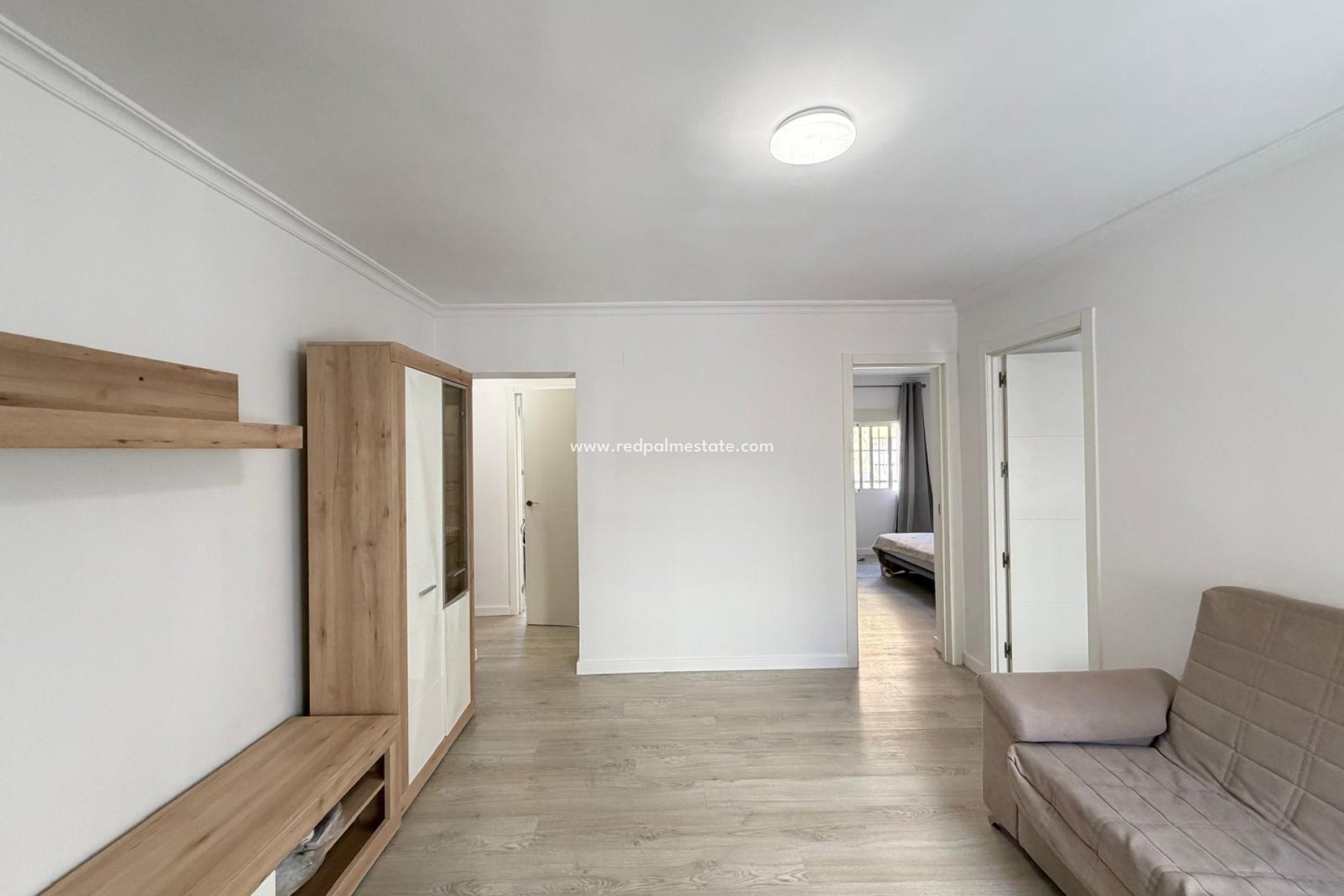 Reventa - Apartamento -
Torrevieja - Centro Torrevieja