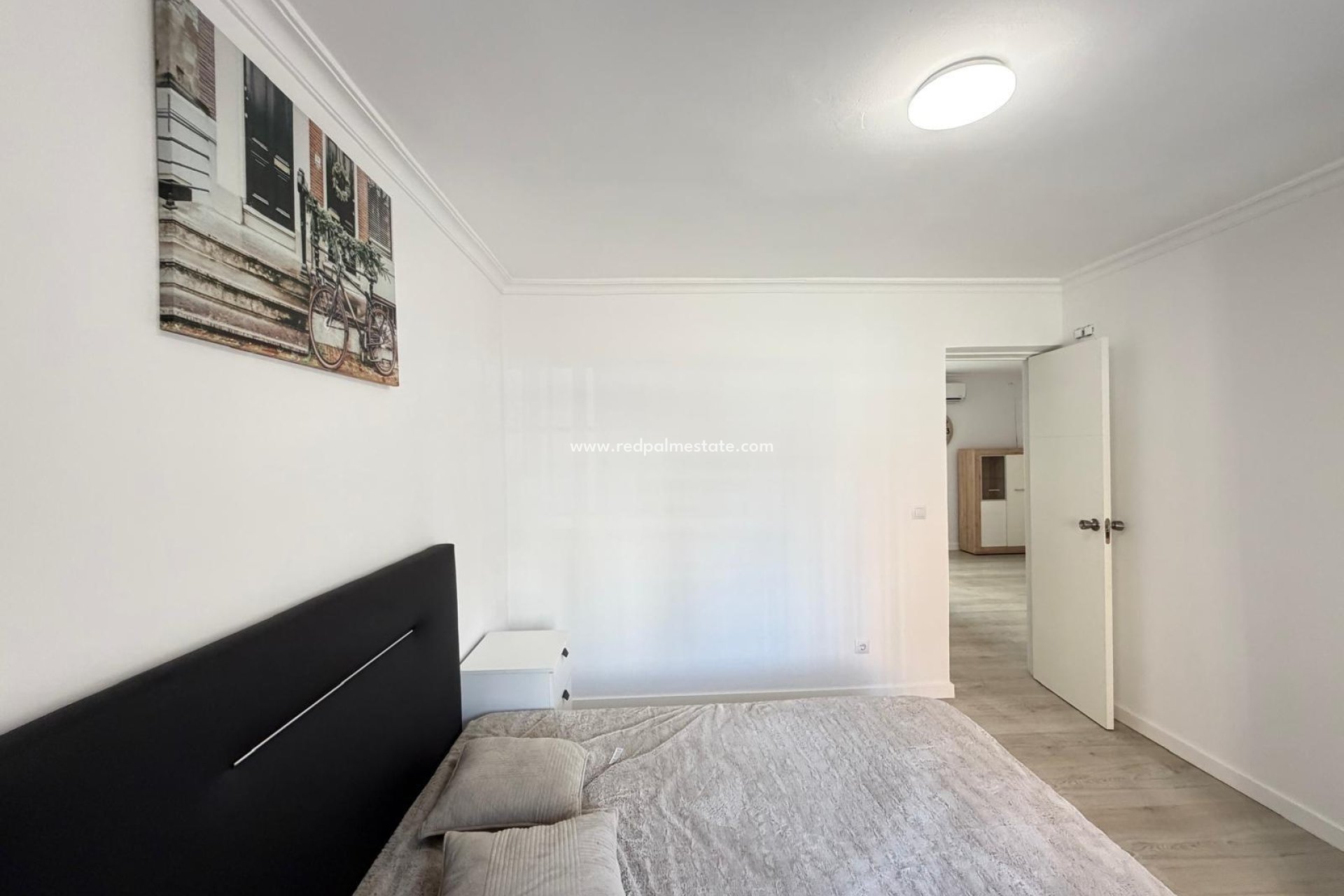 Reventa - Apartamento -
Torrevieja - Centro Torrevieja