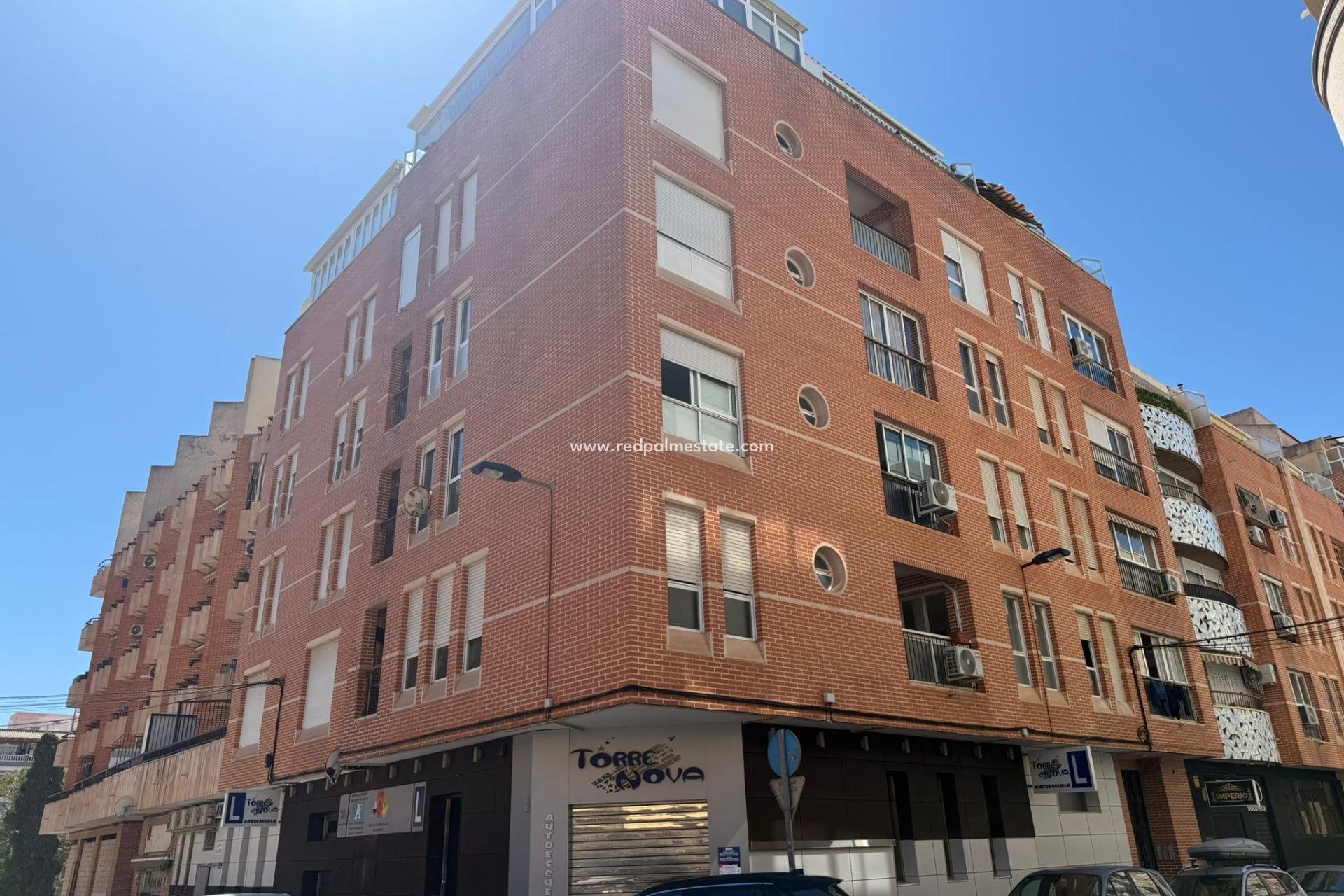 Reventa - Apartamento -
Torrevieja - Centro Torrevieja