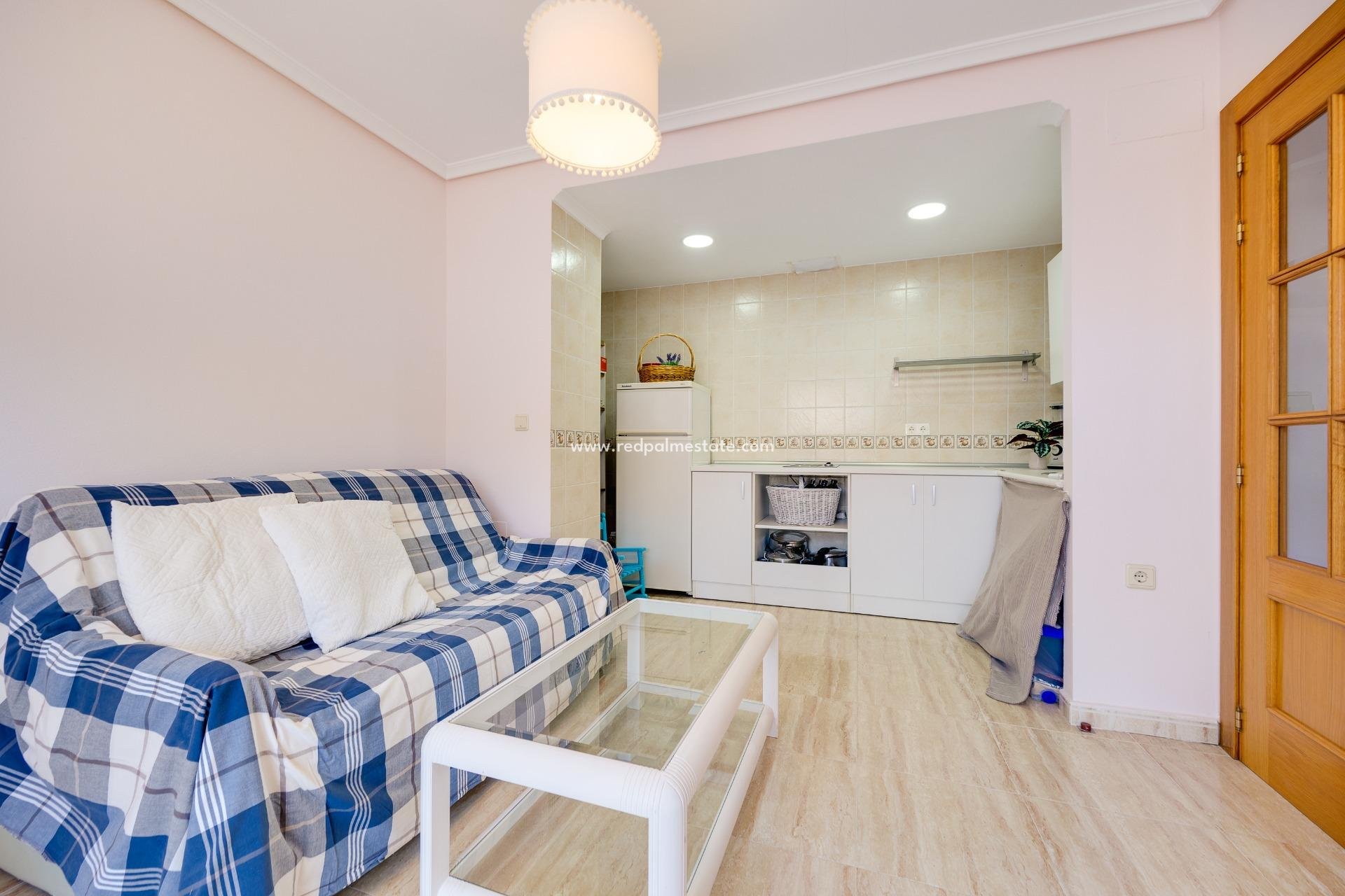 Reventa - Apartamento -
Torrevieja - Centro Torrevieja
