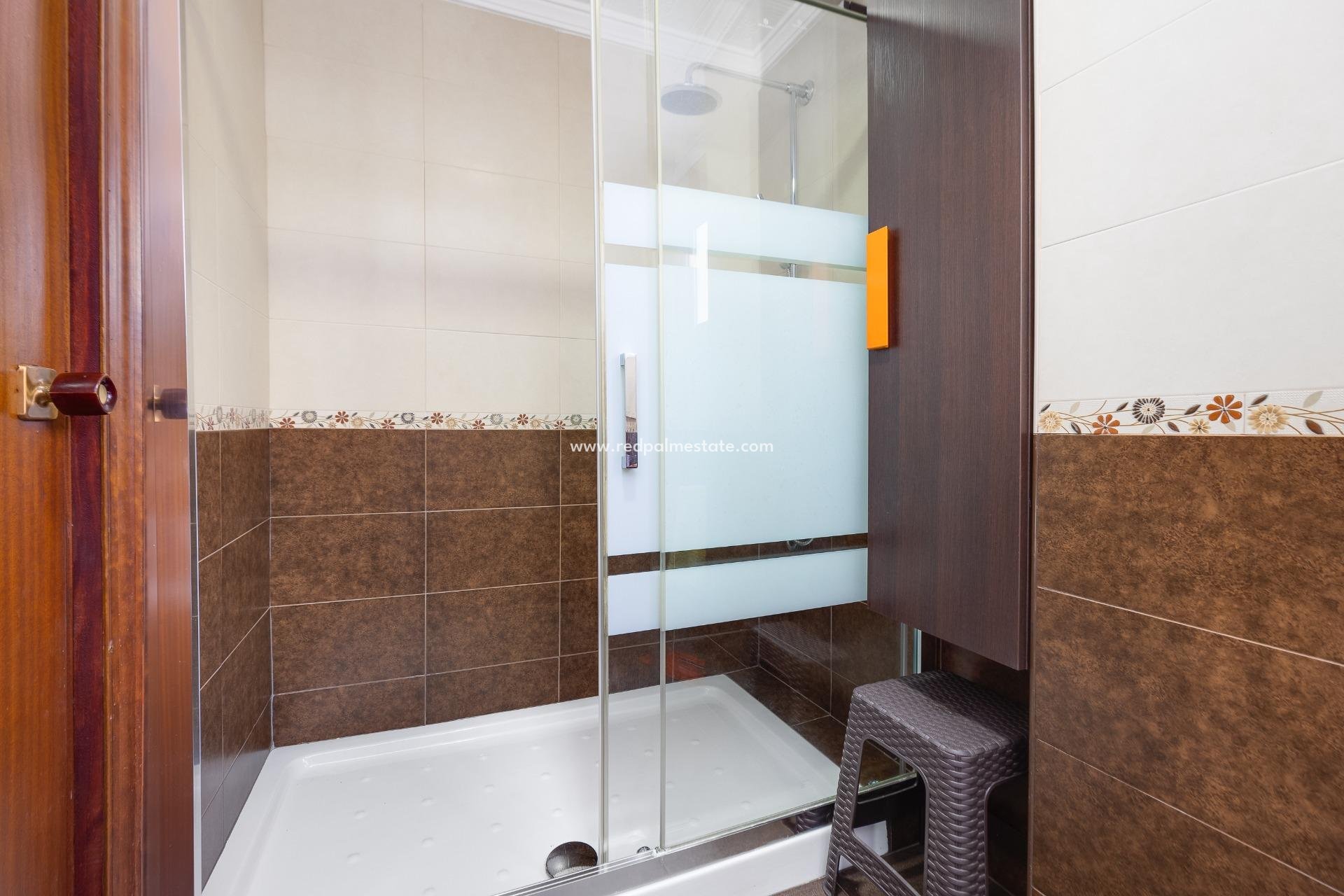 Reventa - Apartamento -
Torrevieja - Centro Torrevieja