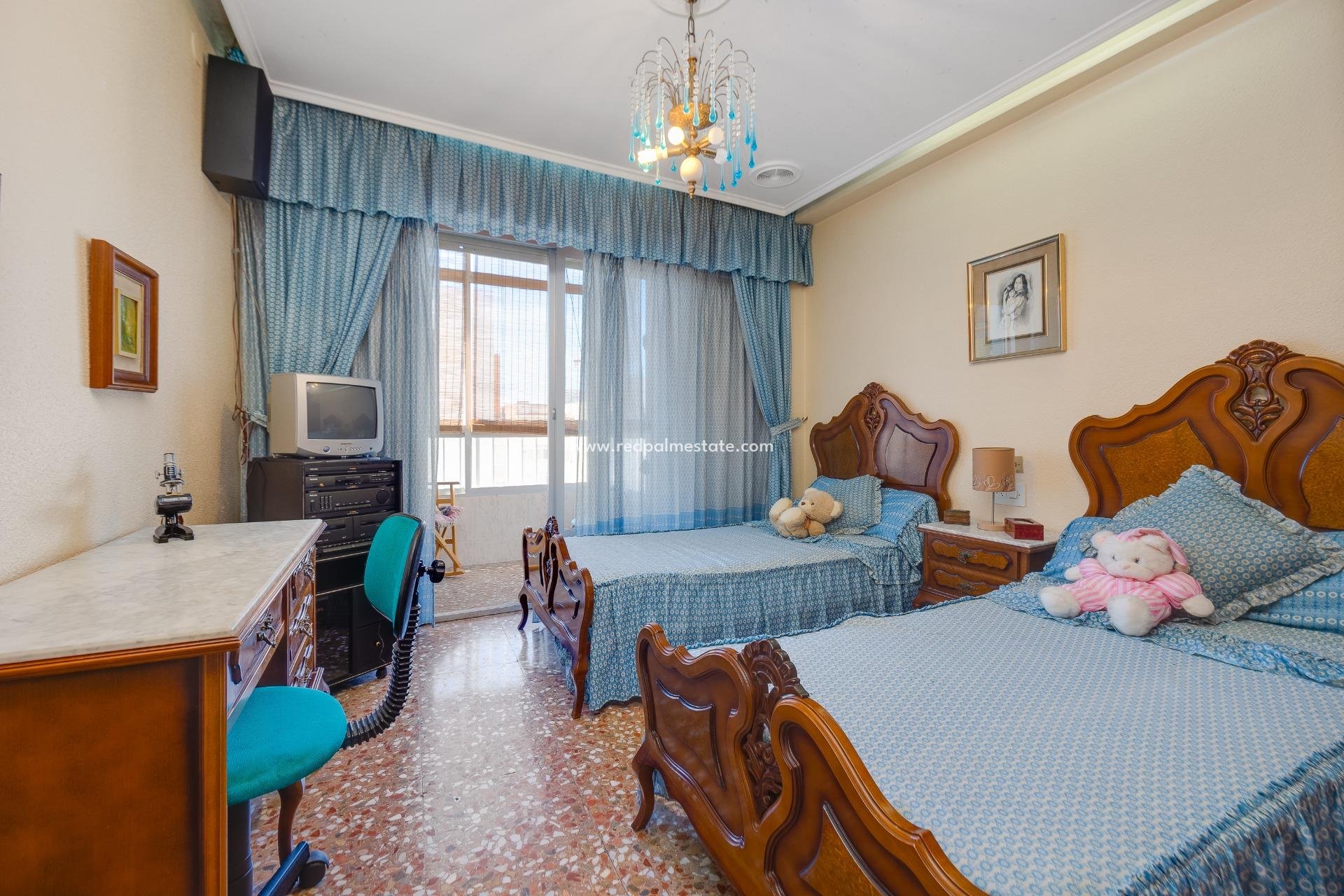 Reventa - Apartamento -
Torrevieja - Centro Torrevieja