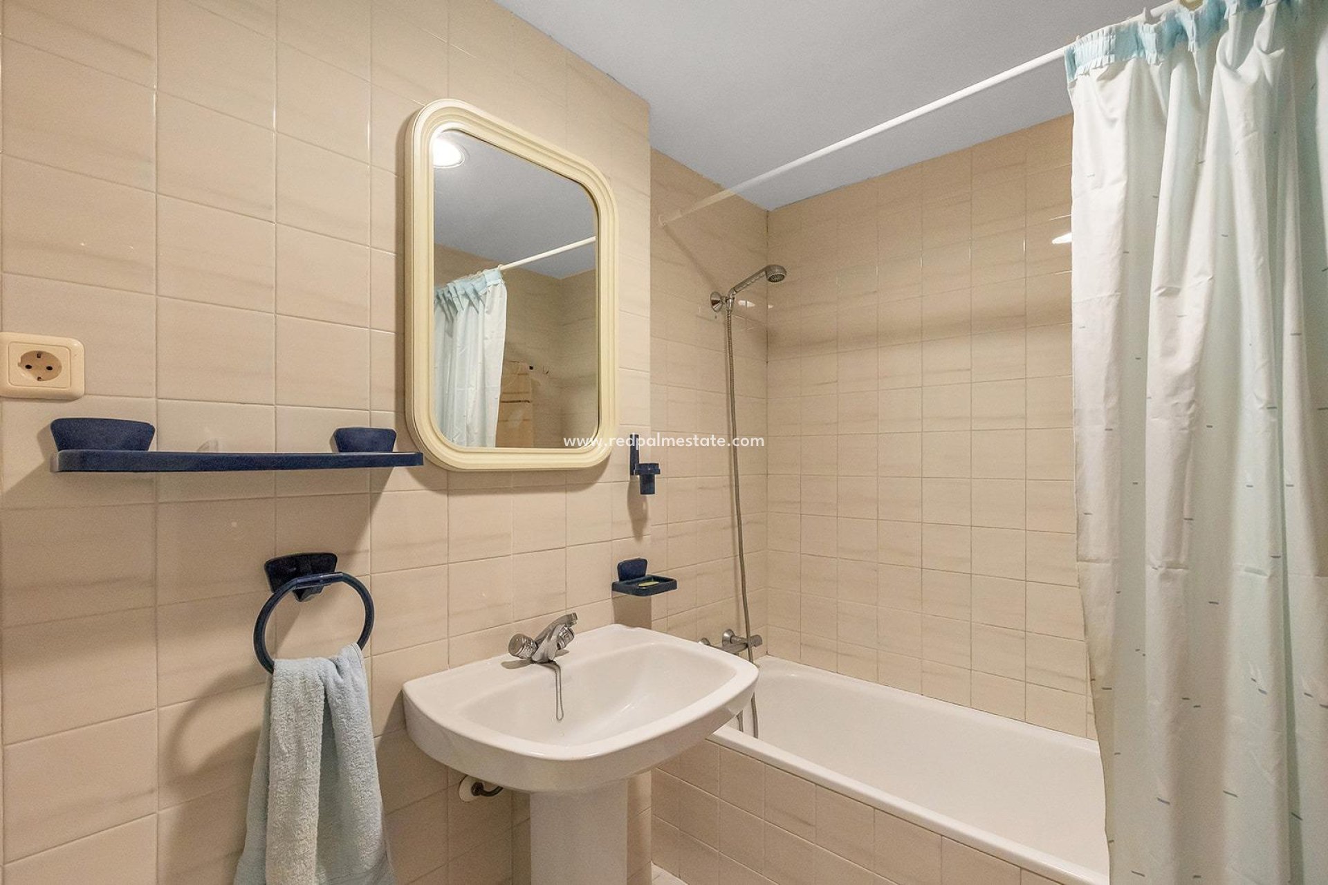 Reventa - Apartamento -
Torrevieja - Centro Torrevieja