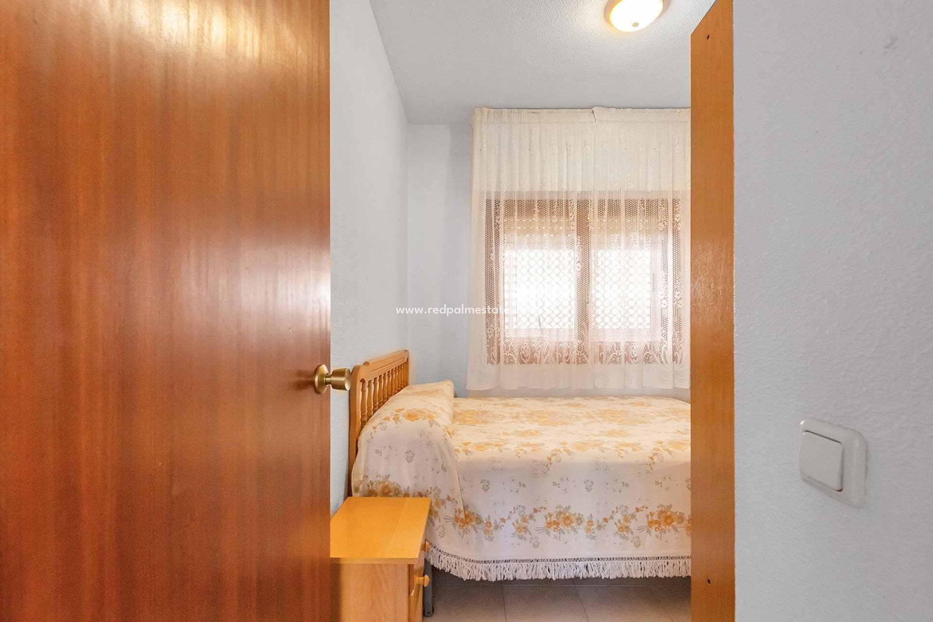 Reventa - Apartamento -
Torrevieja - Centro Torrevieja