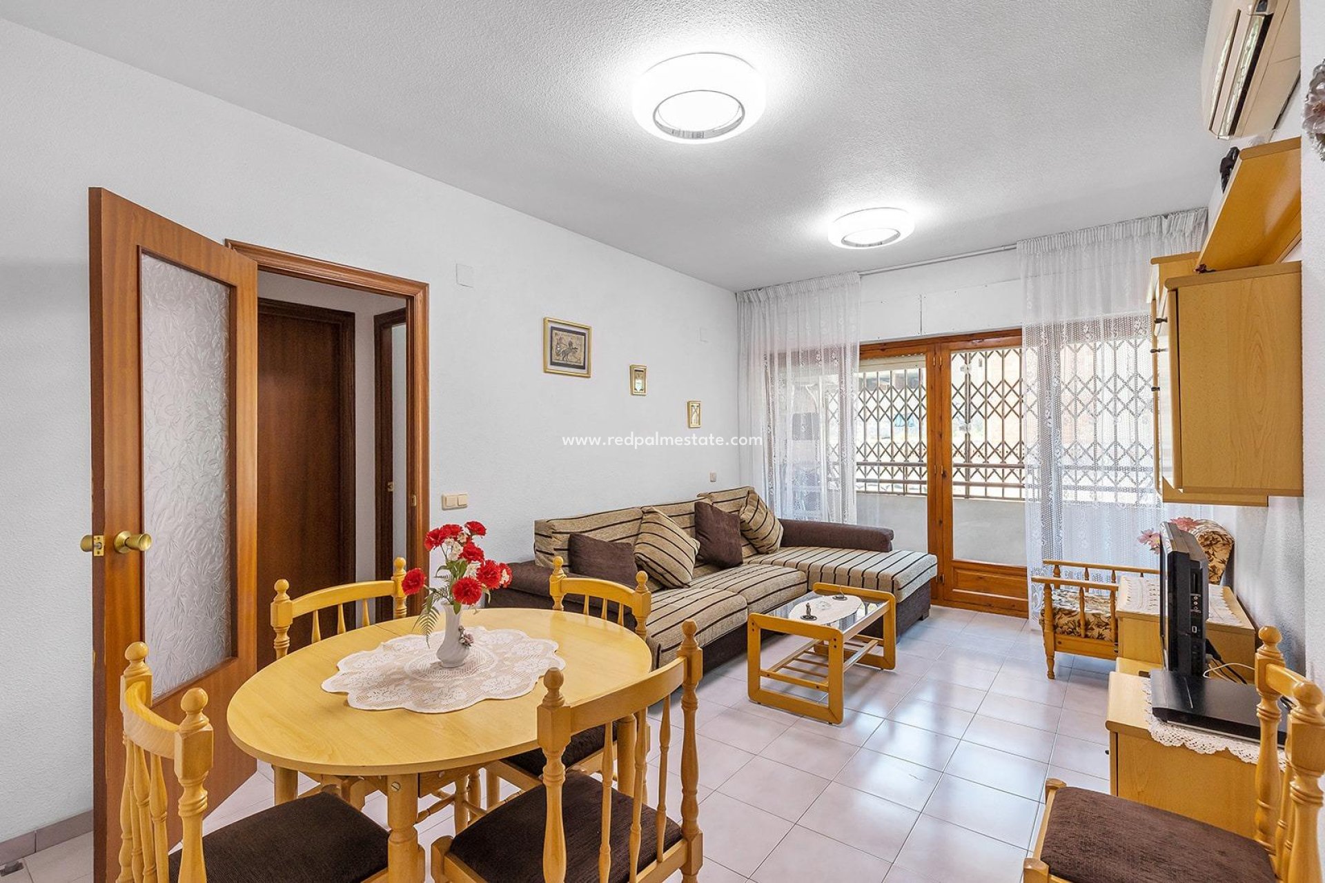 Reventa - Apartamento -
Torrevieja - Centro Torrevieja