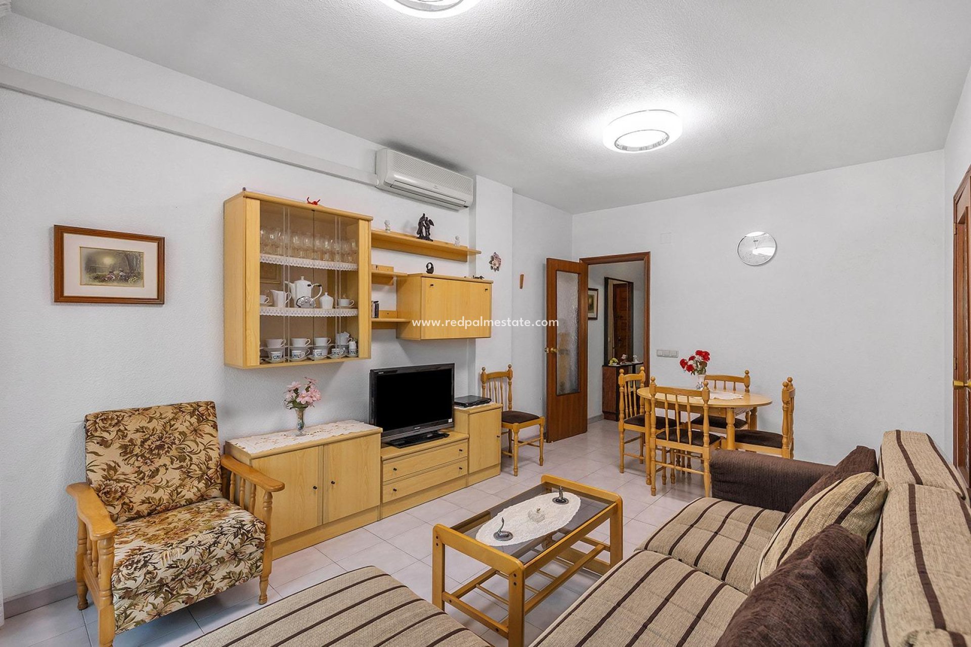 Reventa - Apartamento -
Torrevieja - Centro Torrevieja