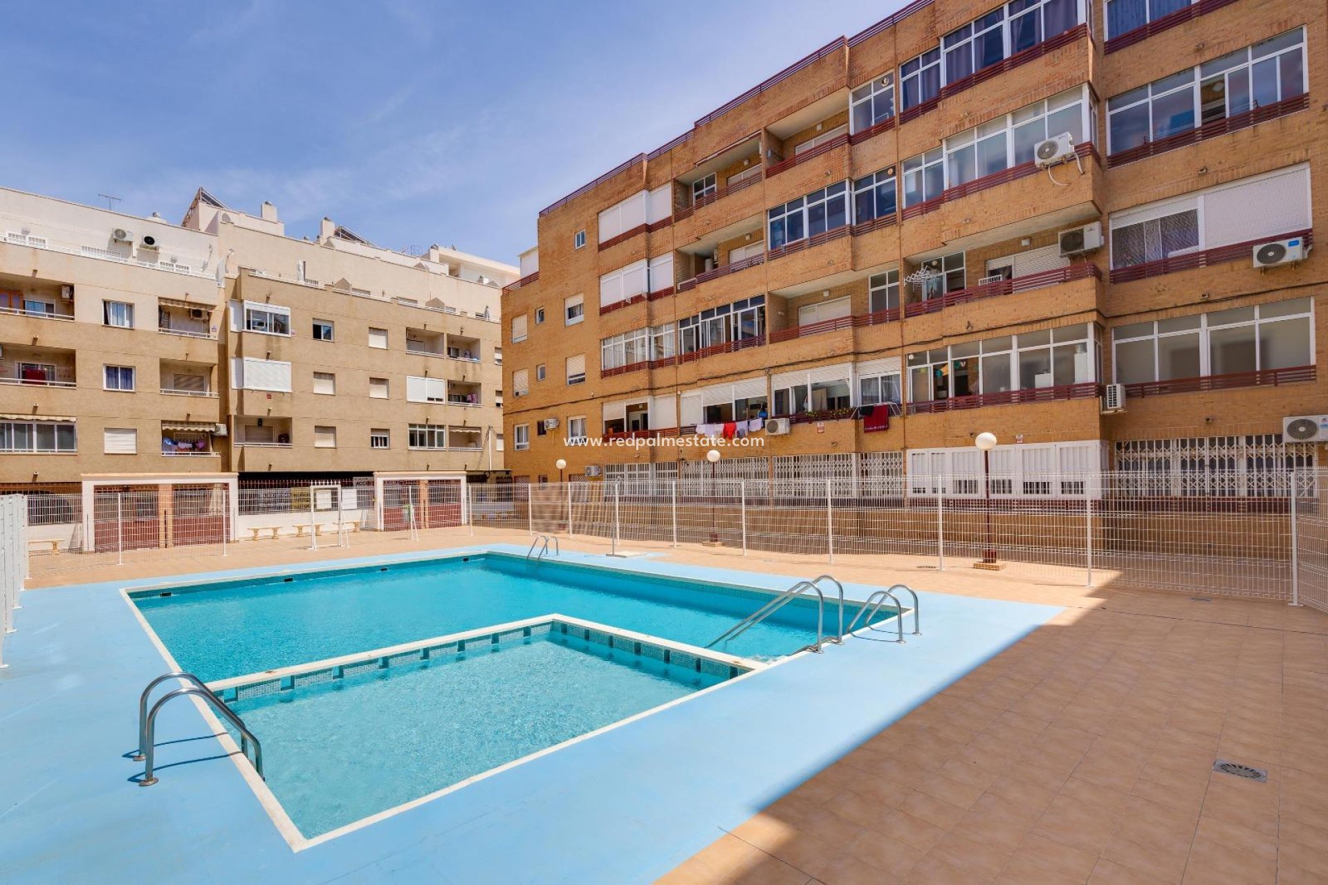 Reventa - Apartamento -
Torrevieja - Centro Torrevieja