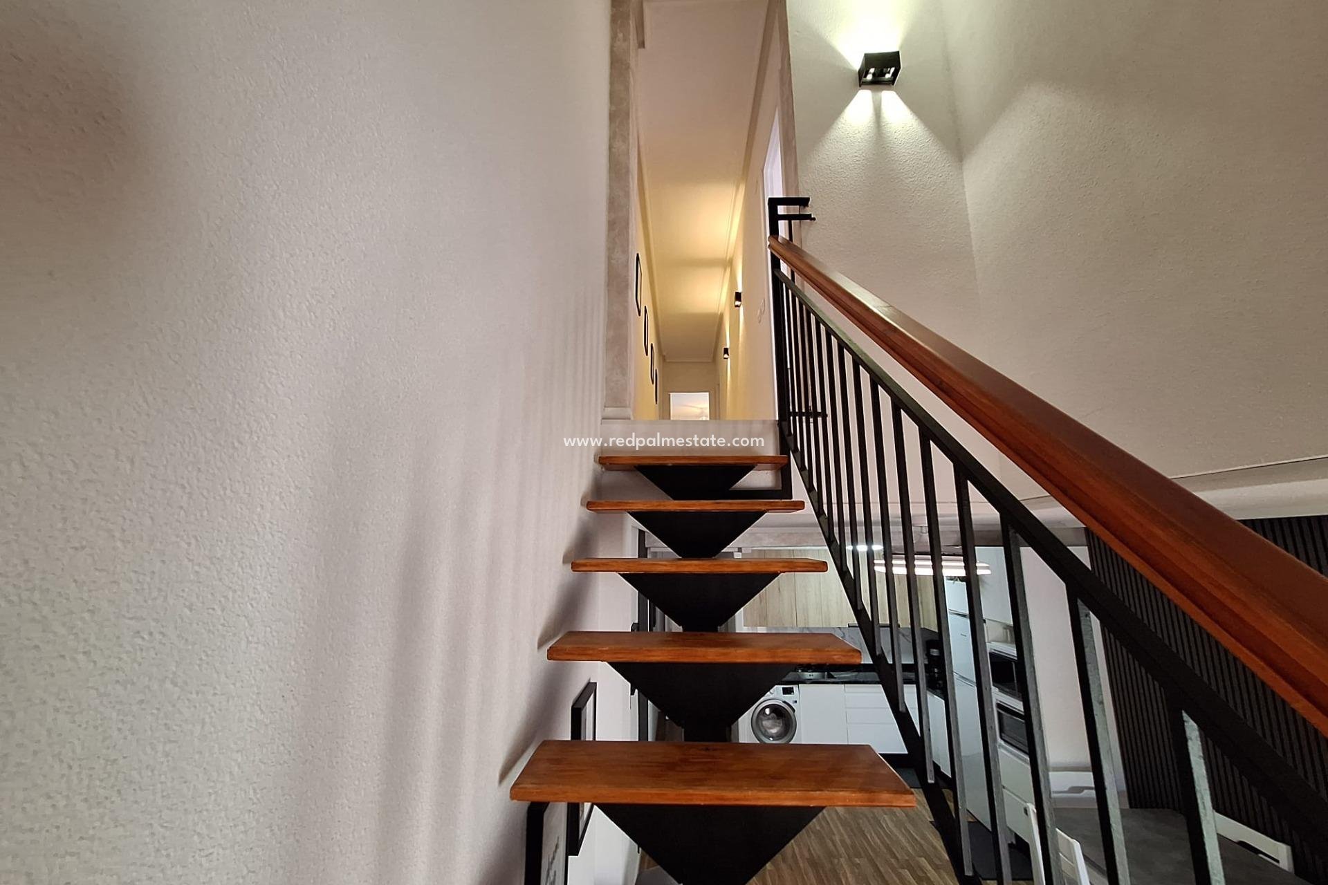 Reventa - Apartamento -
Torrevieja - Centro Torrevieja