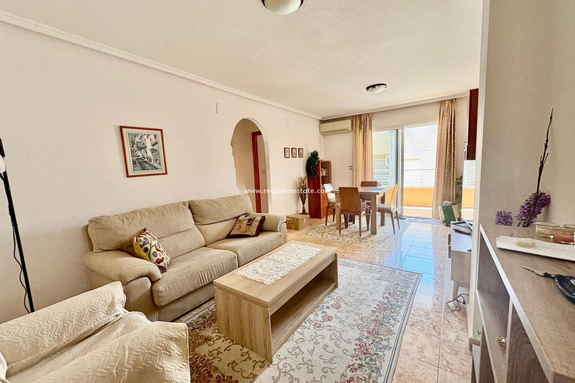 Reventa - Apartamento -
Torrevieja - Centro Torrevieja