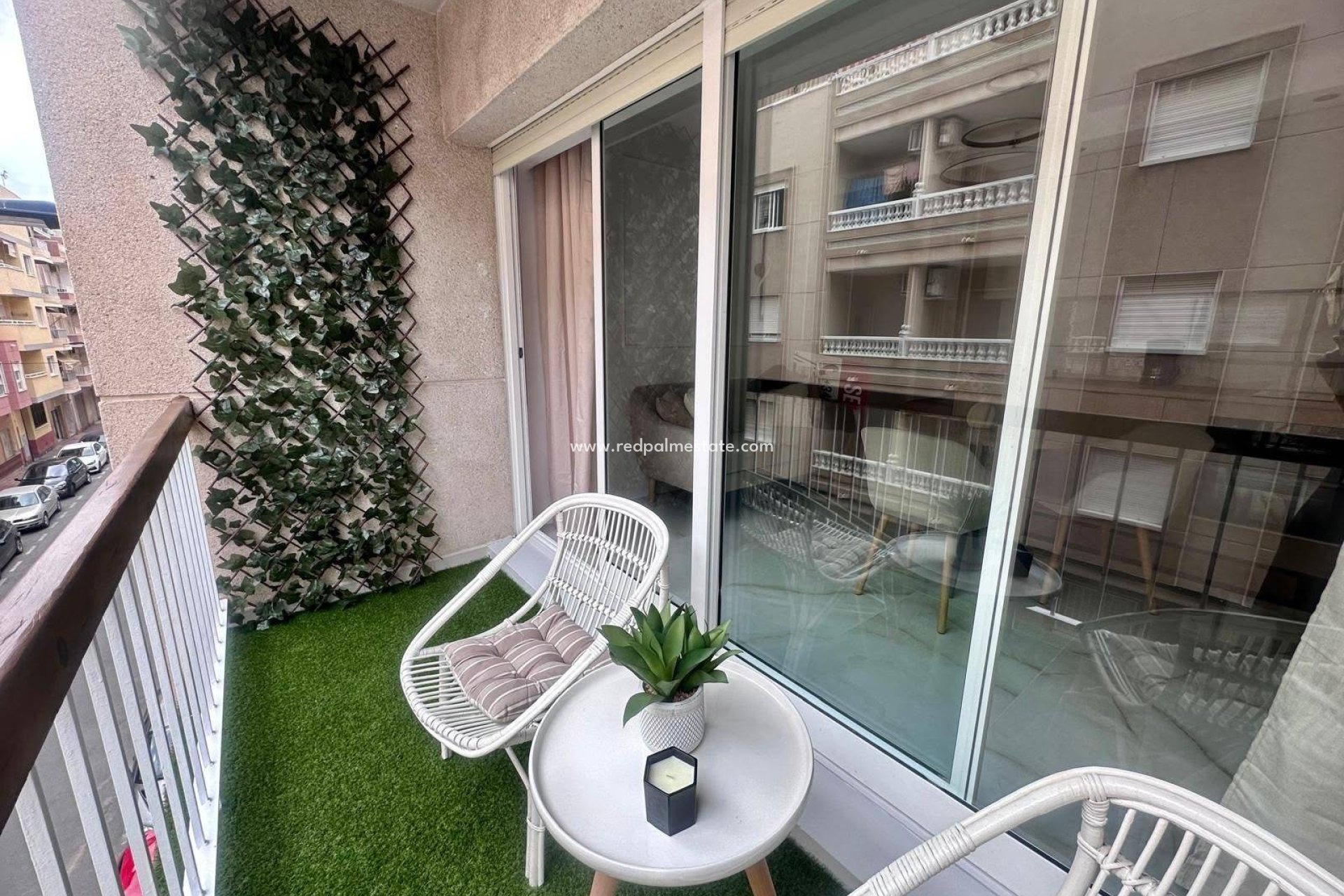 Reventa - Apartamento -
Torrevieja - Centro Torrevieja