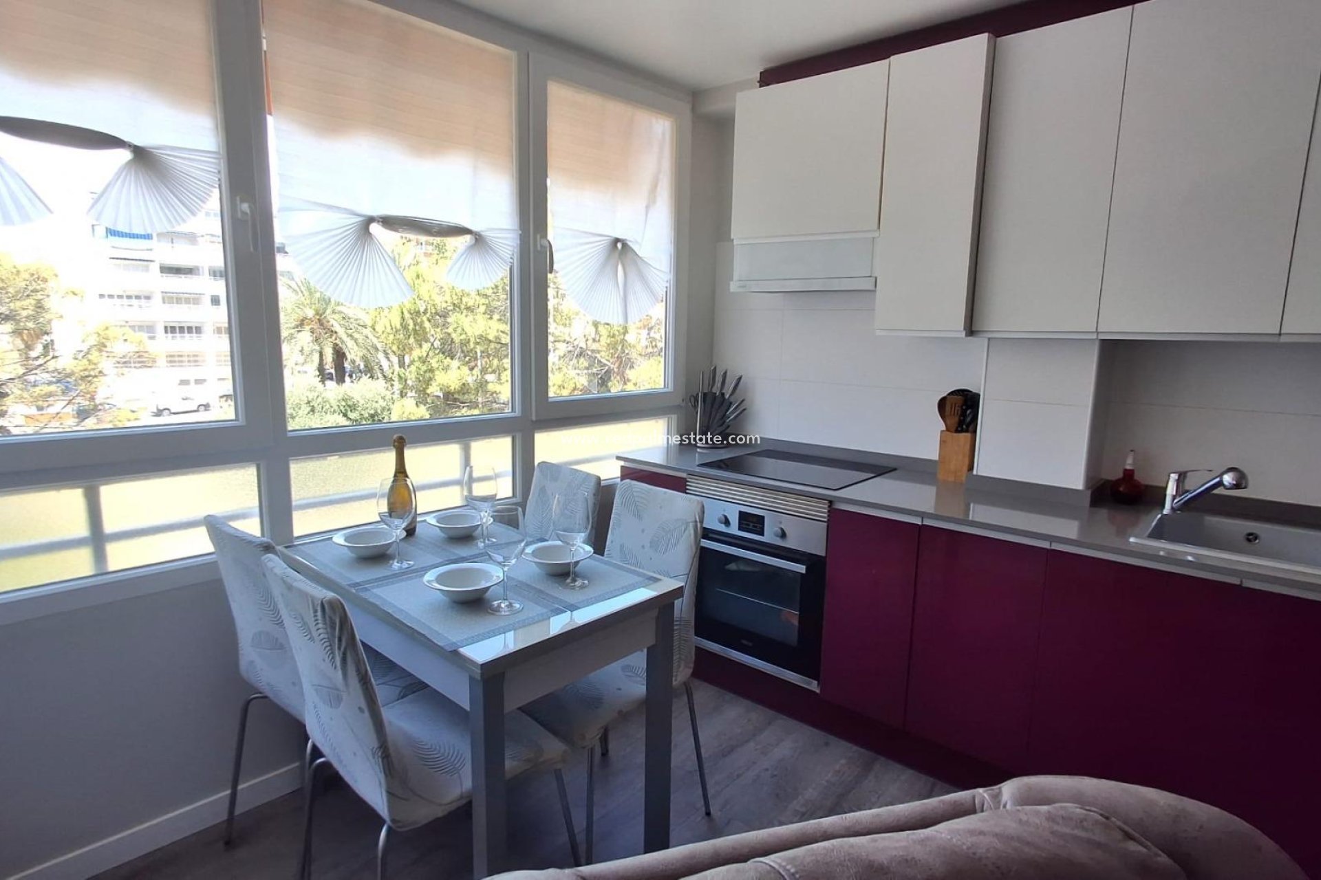 Reventa - Apartamento -
Torrevieja - Centro Torrevieja