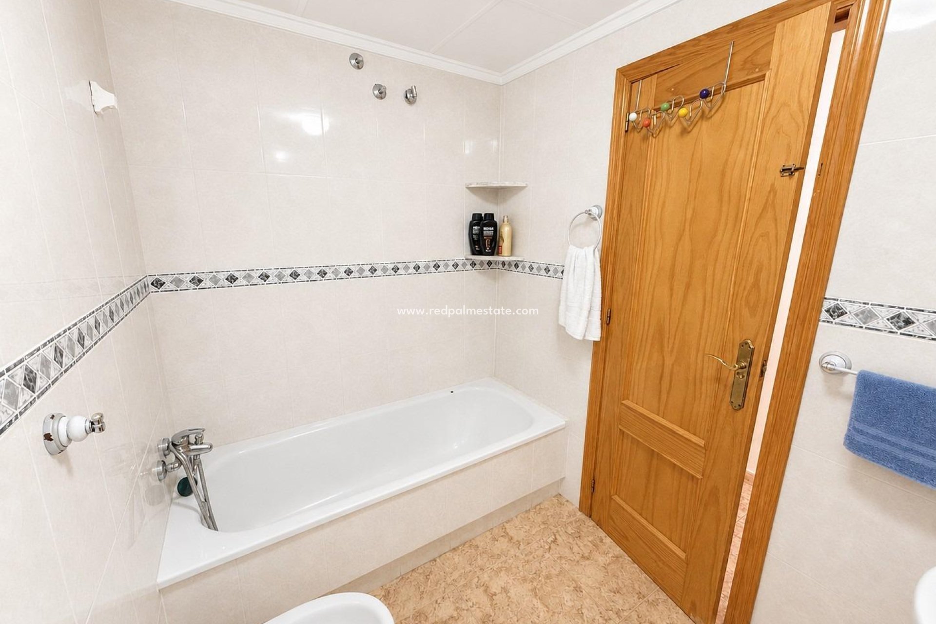 Reventa - Apartamento -
Torrevieja - Centro Torrevieja
