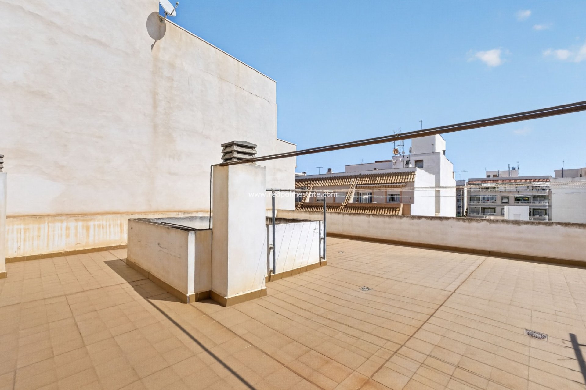 Reventa - Apartamento -
Torrevieja - Centro