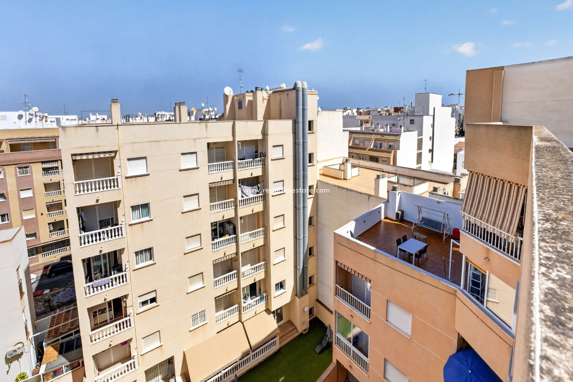 Reventa - Apartamento -
Torrevieja - Centro