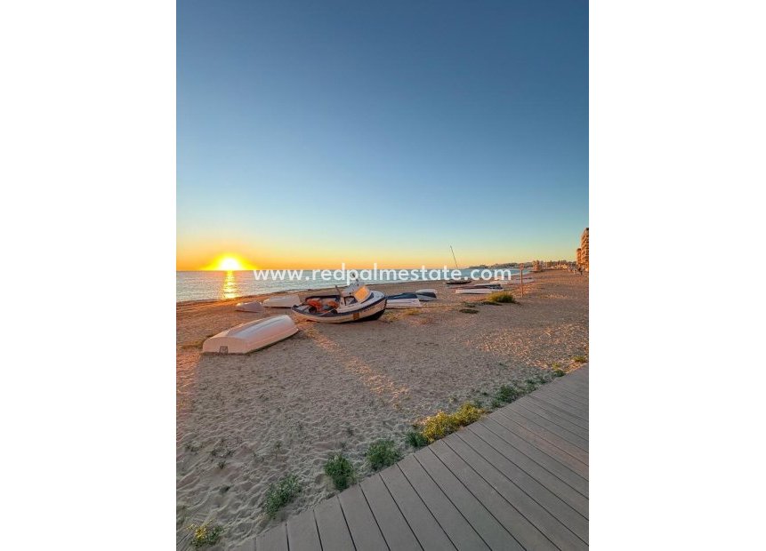 Reventa - Apartamento -
Torrevieja - Costa Blanca
