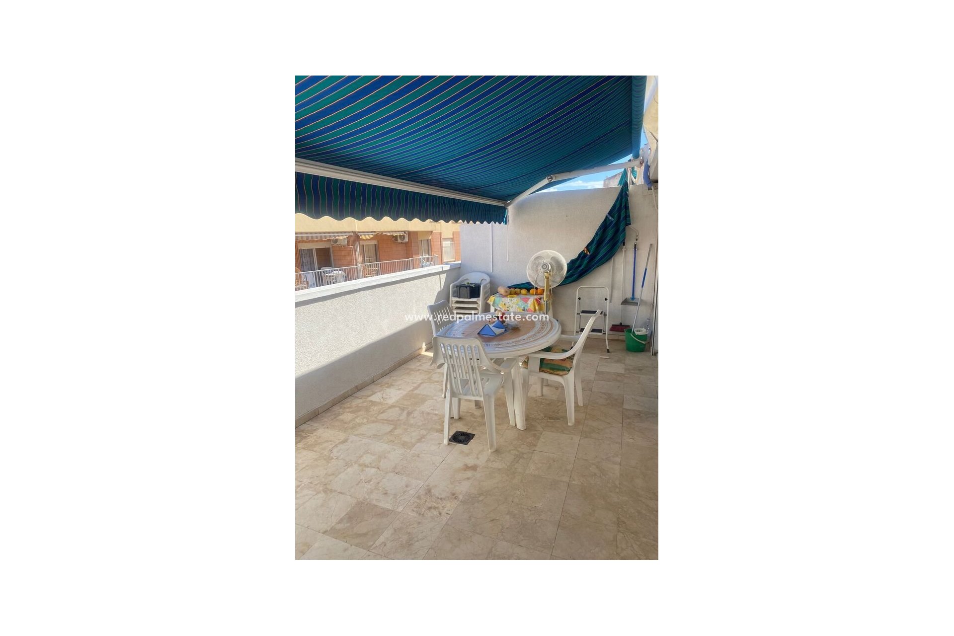 Reventa - Apartamento -
Torrevieja - Costa Blanca