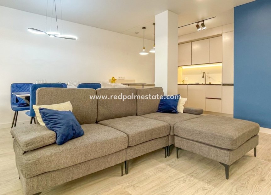 Reventa - Apartamento -
Torrevieja - El Acequión - Los Náufragos