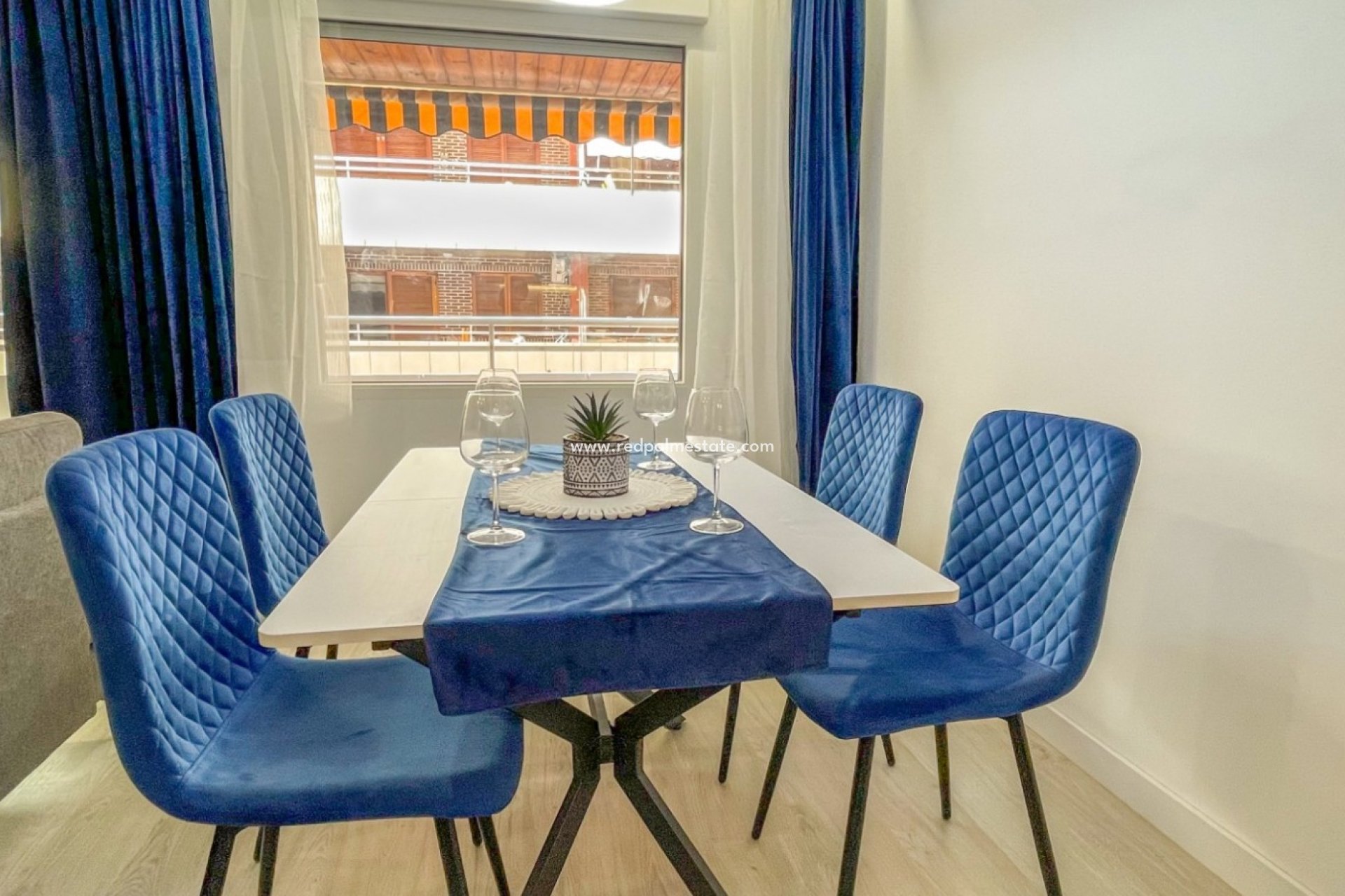 Reventa - Apartamento -
Torrevieja - El Acequión - Los Náufragos
