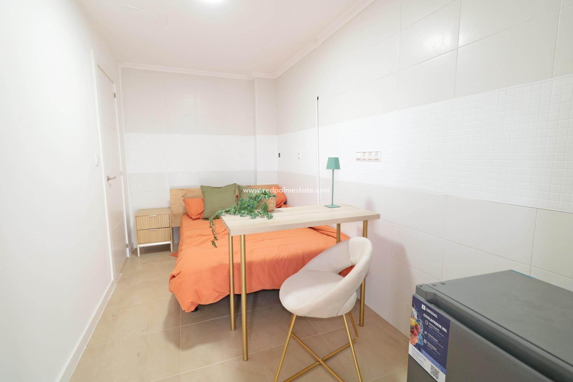 Reventa - Apartamento -
Torrevieja - El Acequión - Los Náufragos