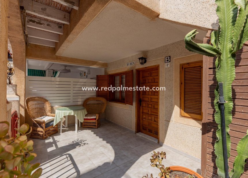 Reventa - Apartamento -
Torrevieja - El Acequión - Los Náufragos