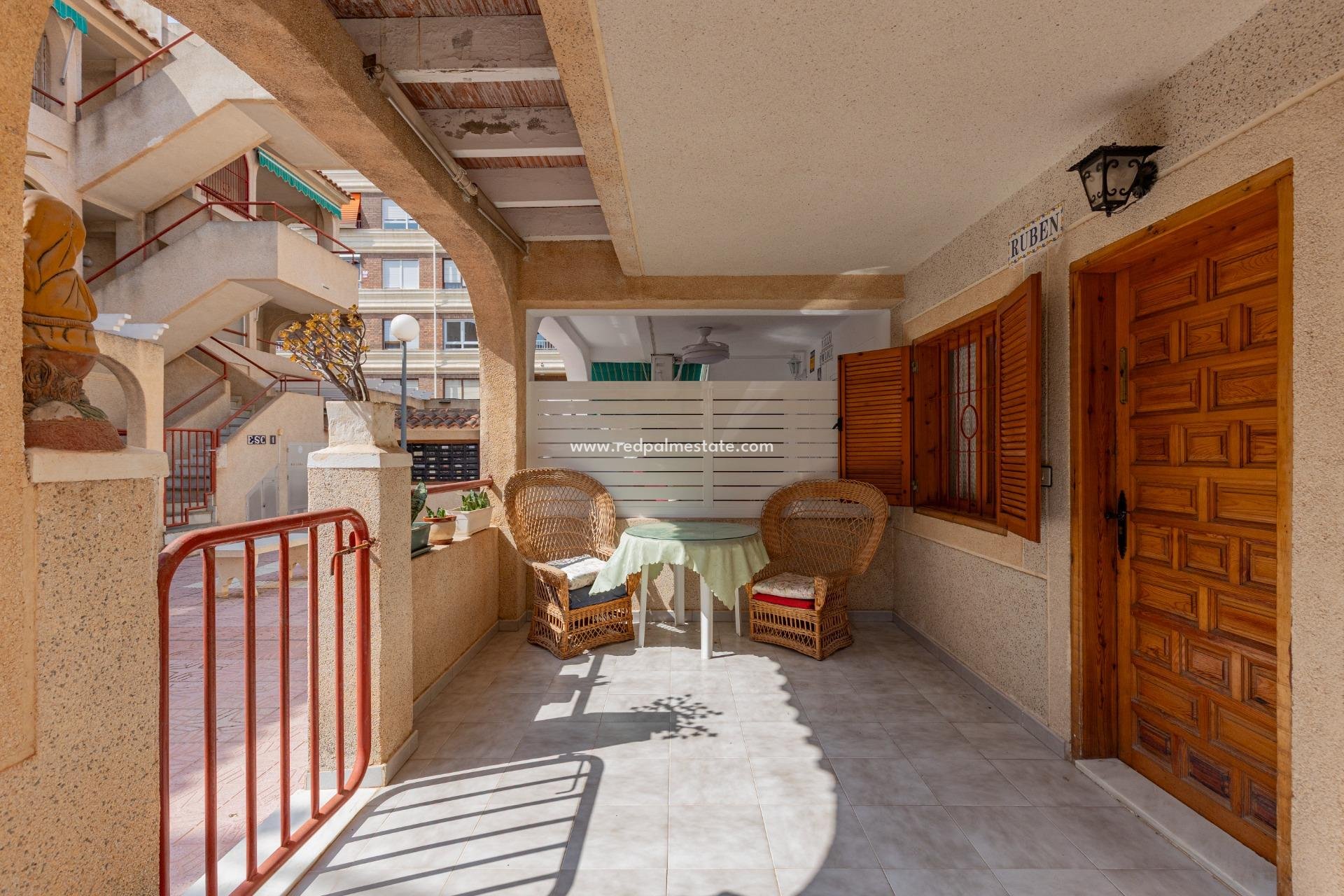 Reventa - Apartamento -
Torrevieja - El Acequión - Los Náufragos