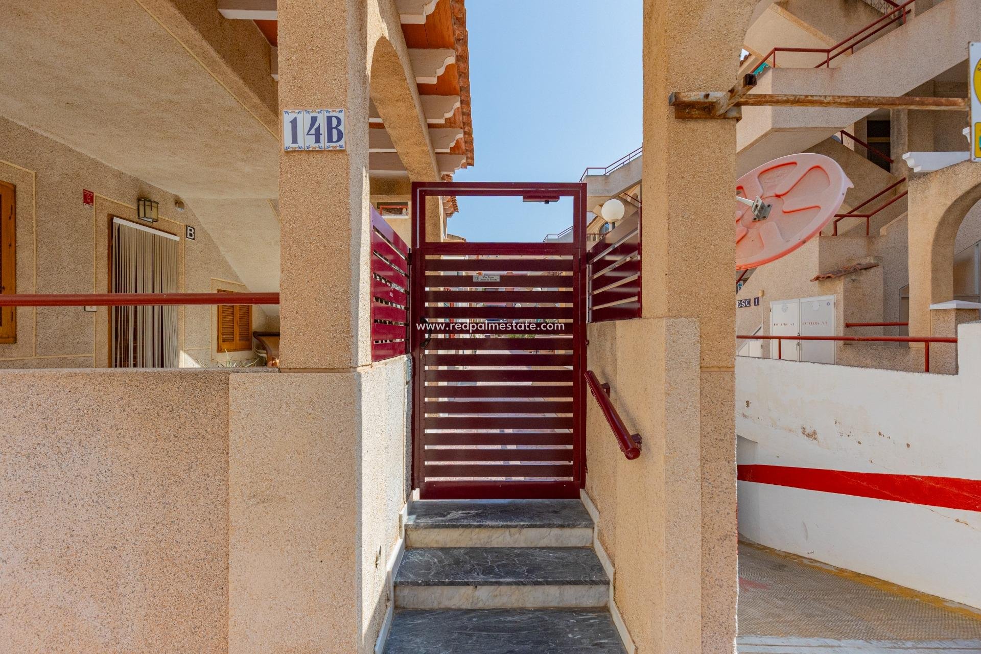 Reventa - Apartamento -
Torrevieja - El Acequión - Los Náufragos