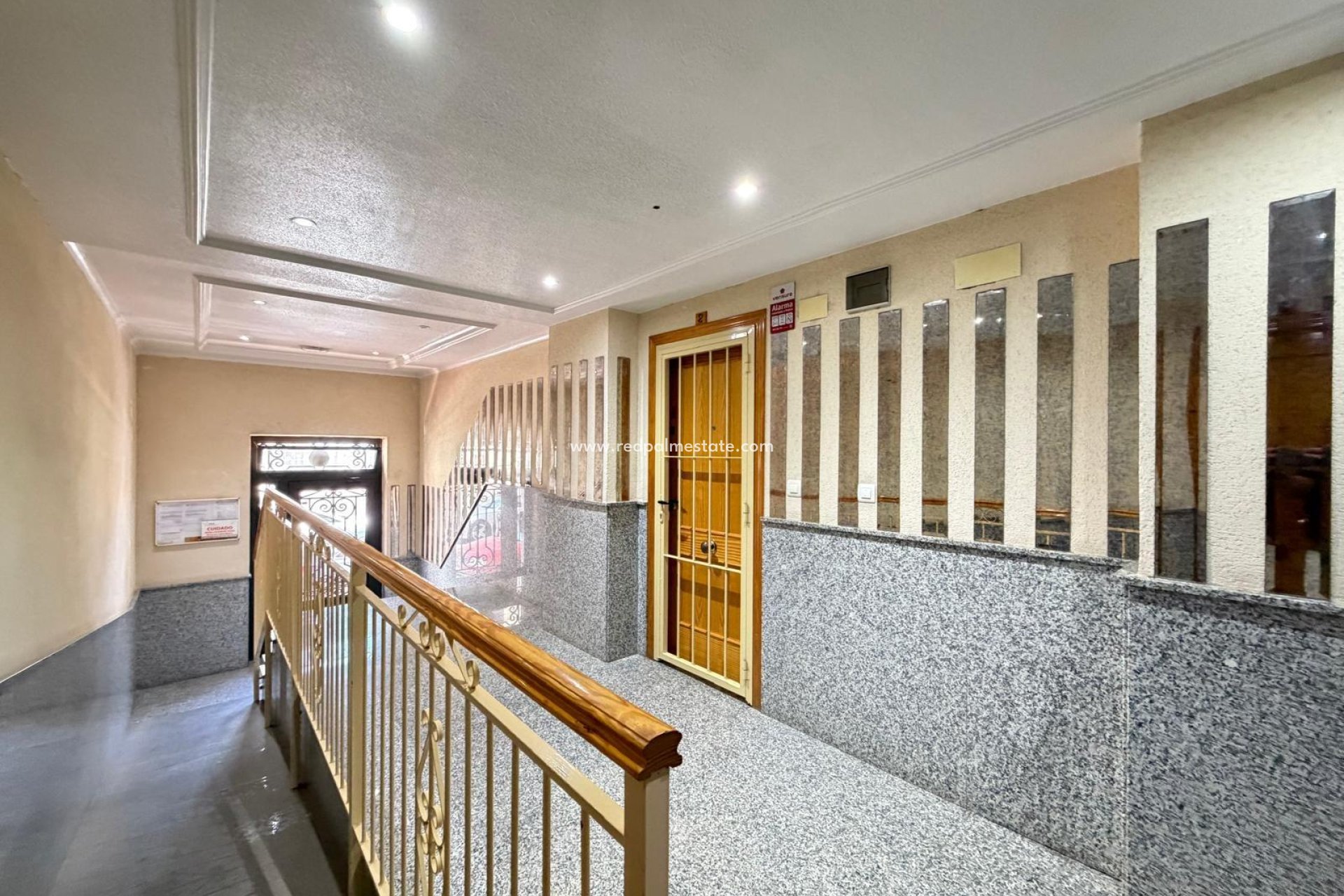 Reventa - Apartamento -
Torrevieja - El Acequión - Los Náufragos
