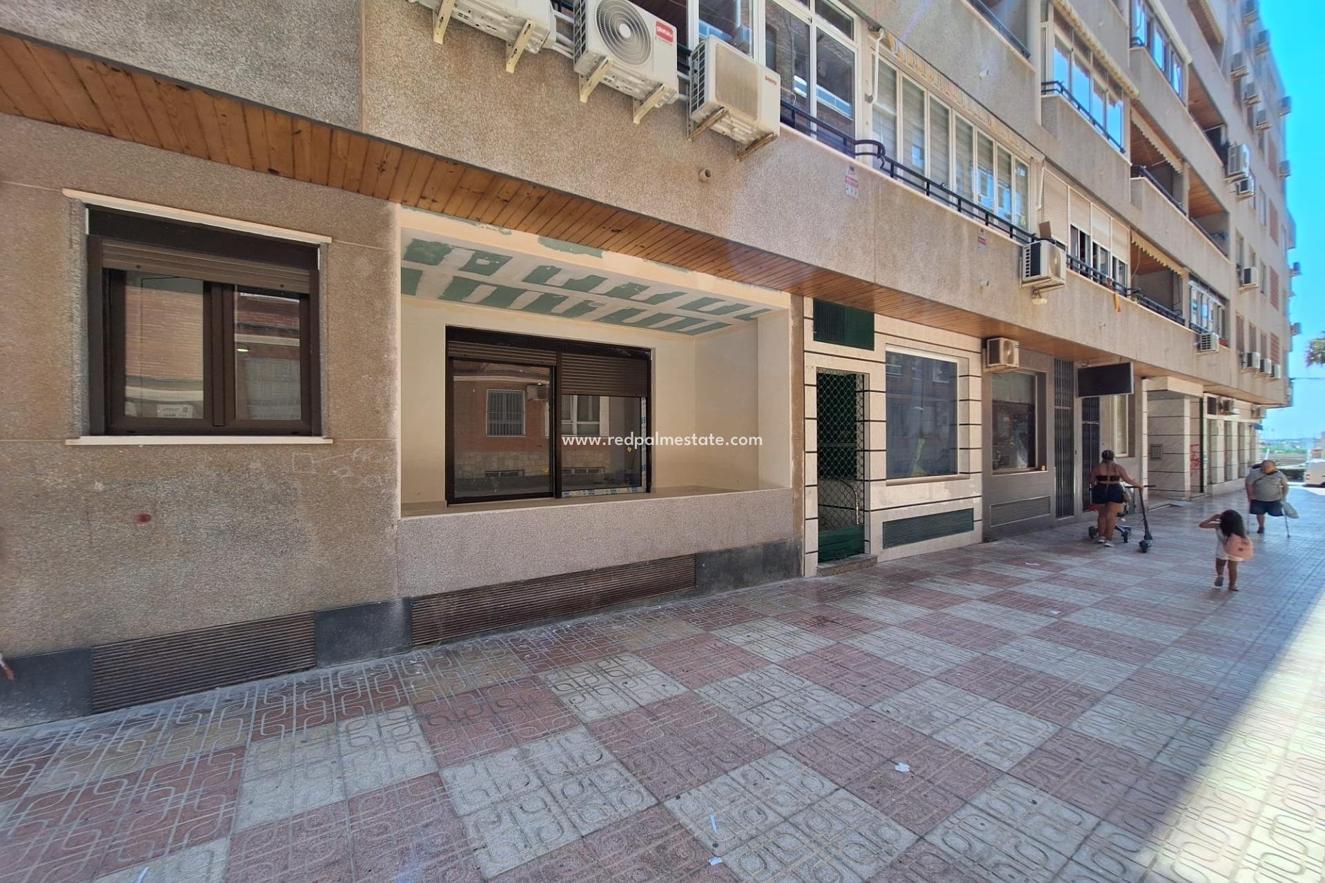 Reventa - Apartamento -
Torrevieja - El Acequión - Los Náufragos