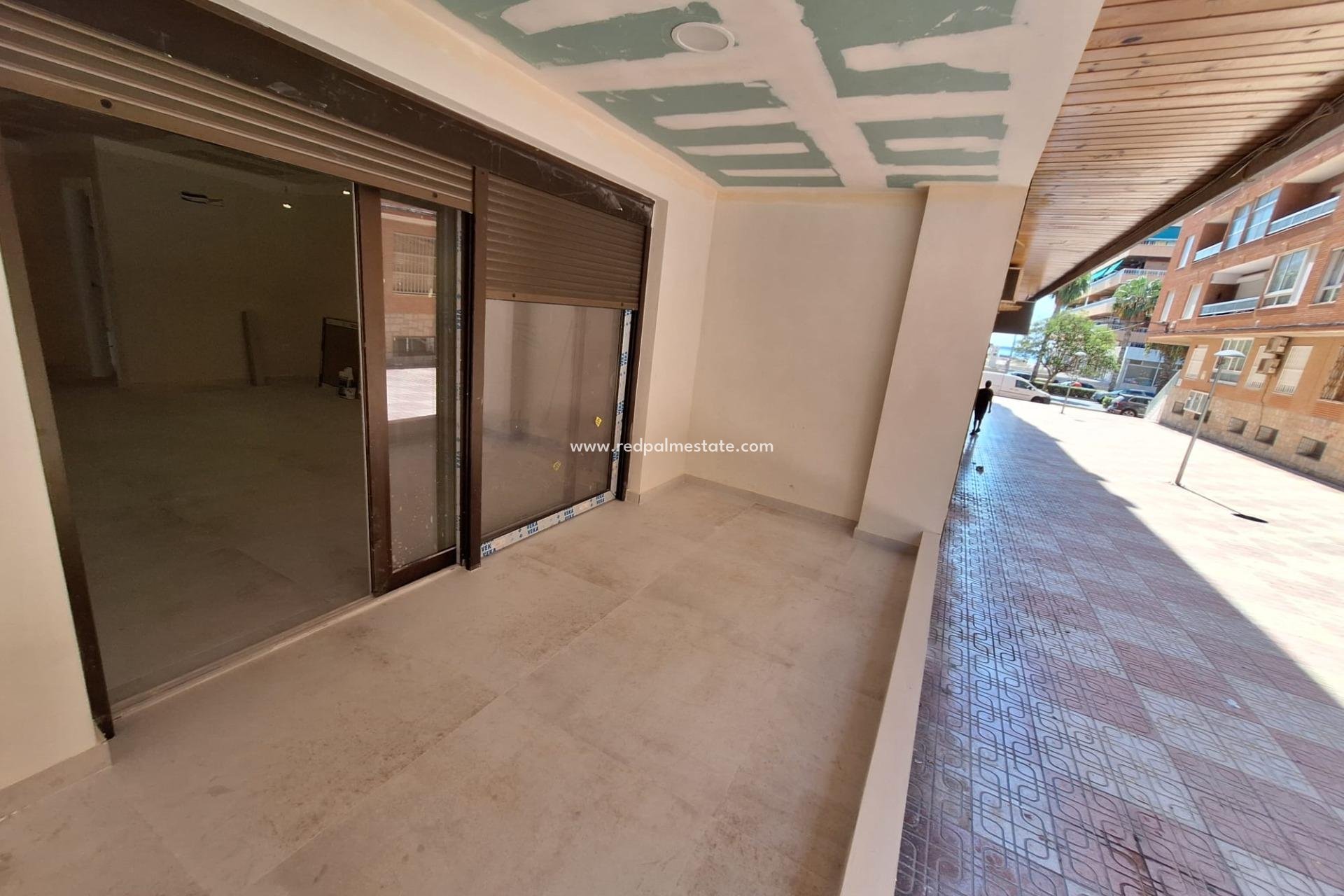Reventa - Apartamento -
Torrevieja - El Acequión - Los Náufragos