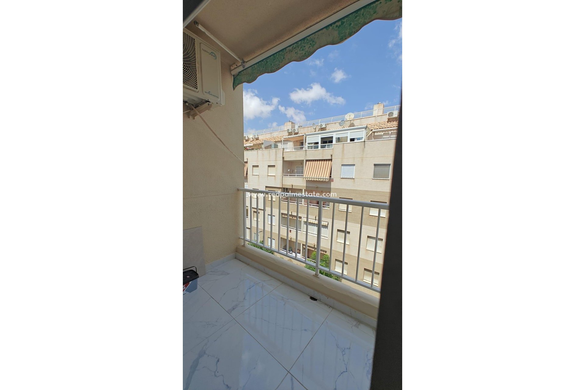 Reventa - Apartamento -
Torrevieja - El Acequión - Los Náufragos