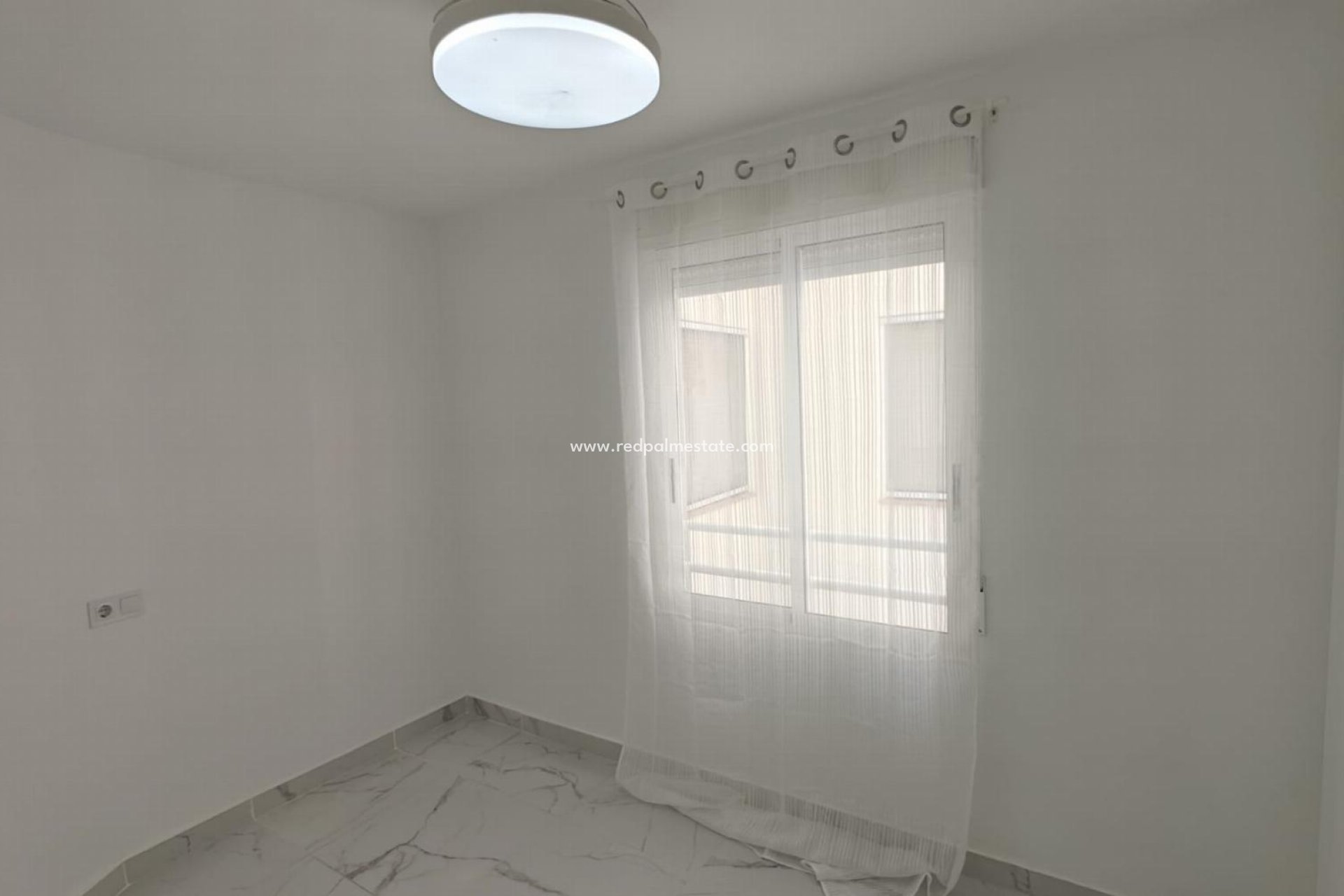 Reventa - Apartamento -
Torrevieja - El Acequión - Los Náufragos