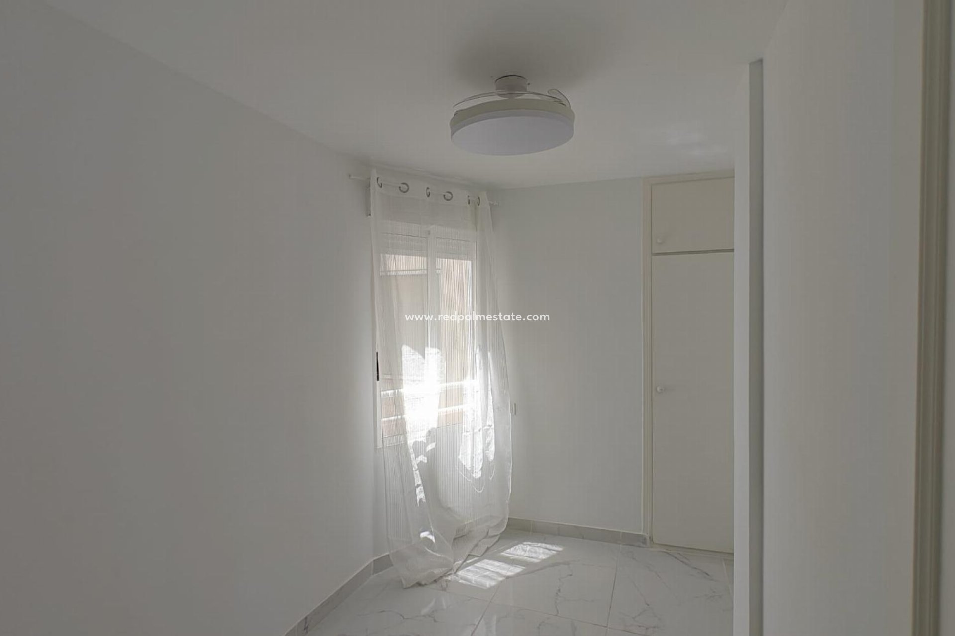 Reventa - Apartamento -
Torrevieja - El Acequión - Los Náufragos