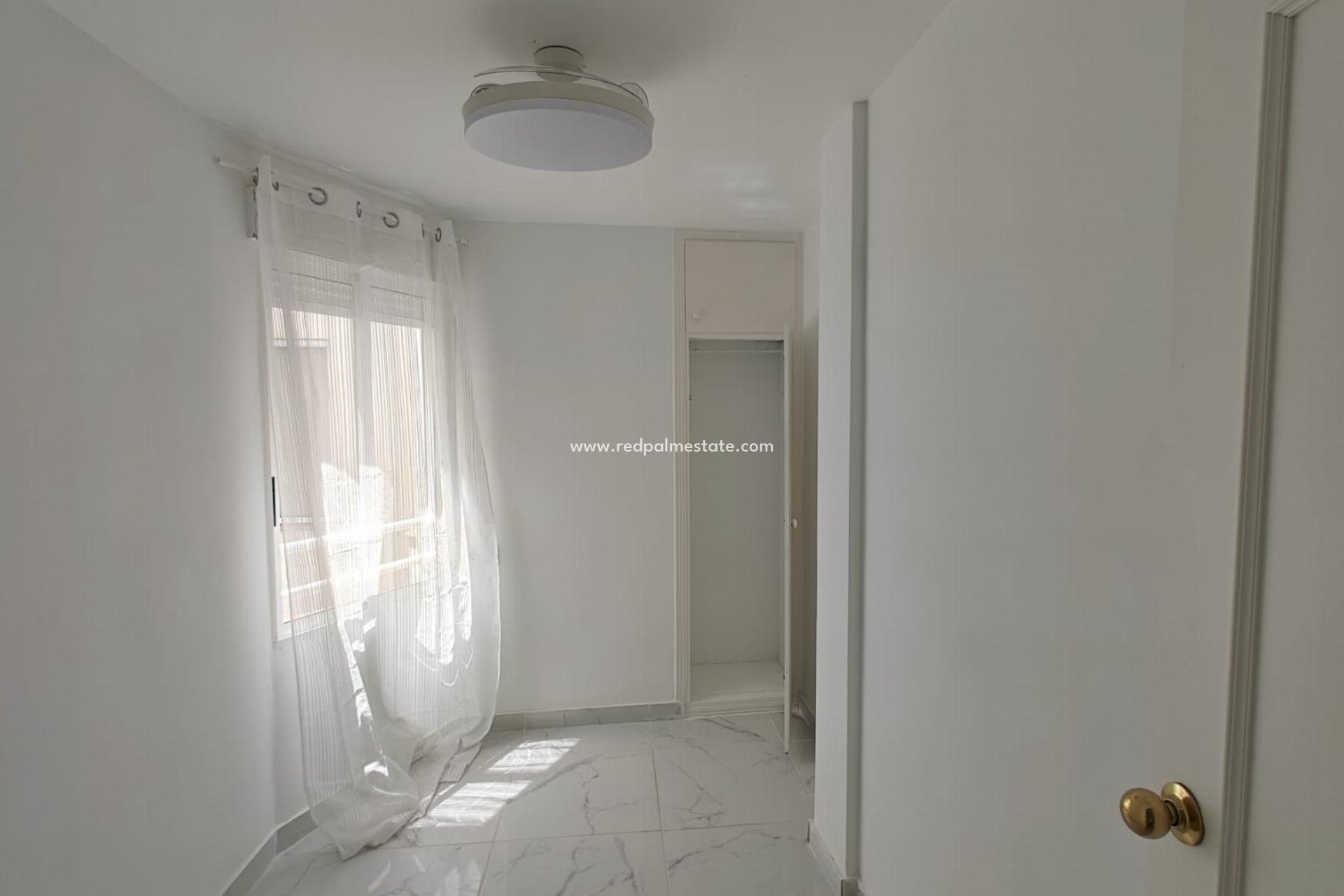 Reventa - Apartamento -
Torrevieja - El Acequión - Los Náufragos