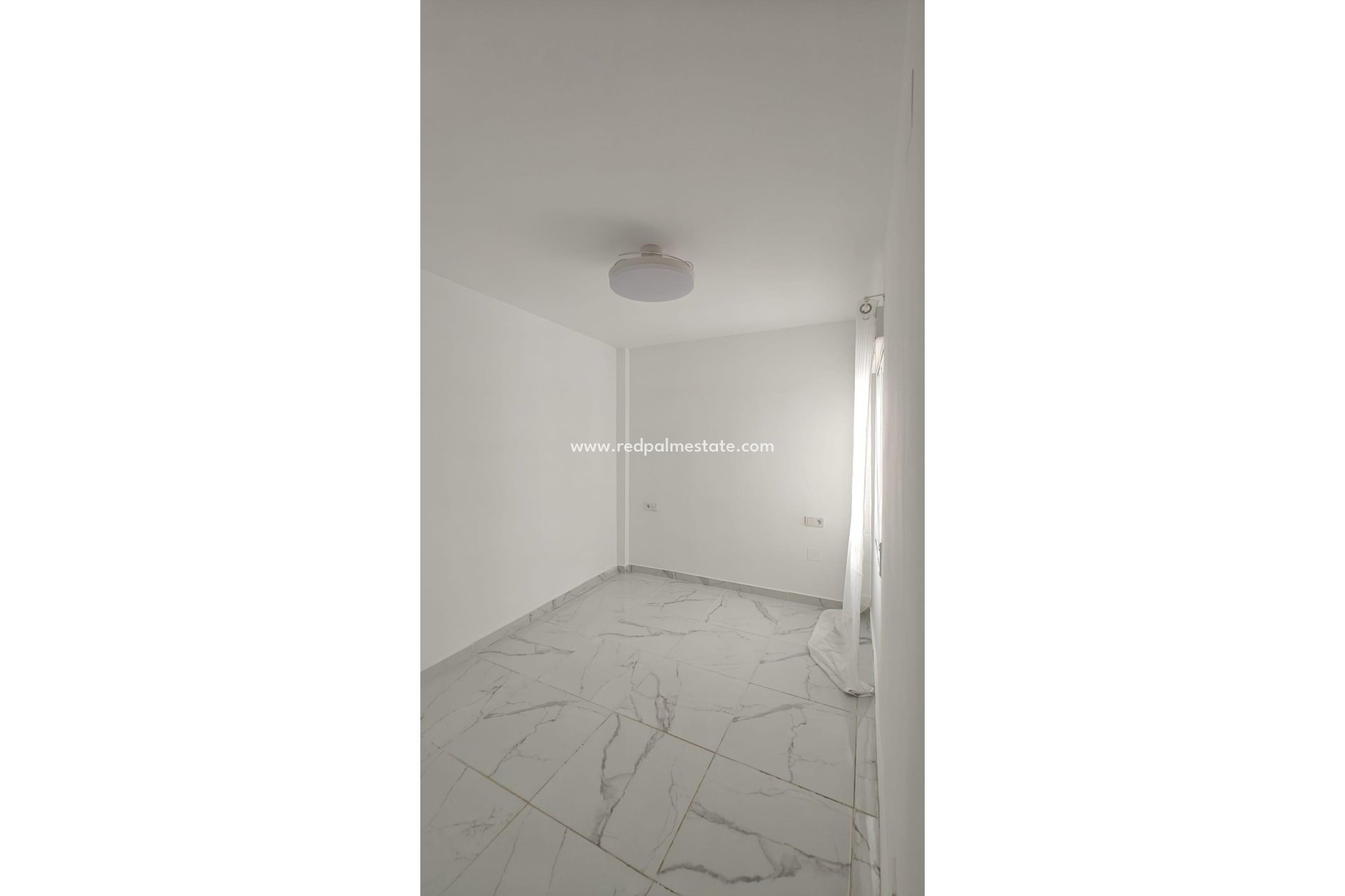 Reventa - Apartamento -
Torrevieja - El Acequión - Los Náufragos