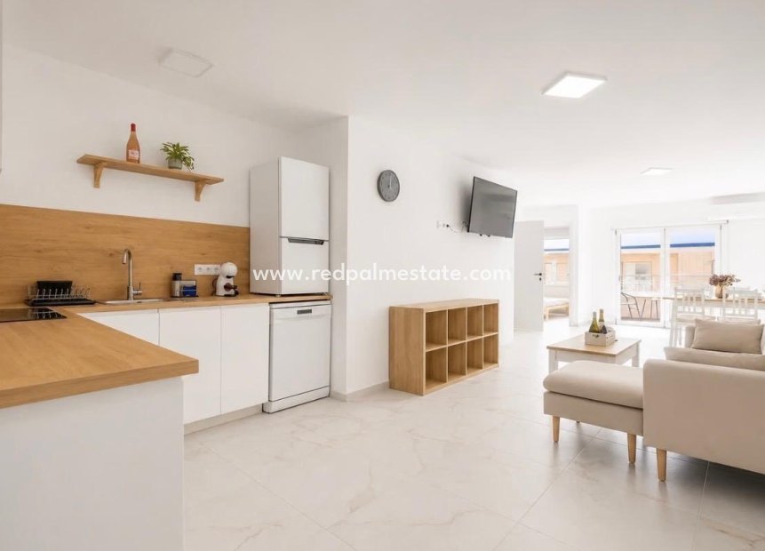 Reventa - Apartamento -
Torrevieja - El Acequión - Los Náufragos