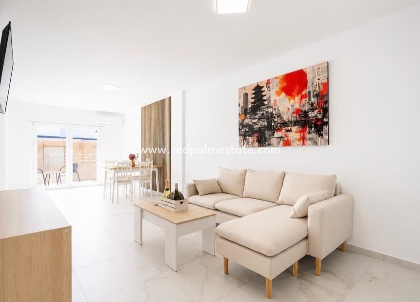 Reventa - Apartamento -
Torrevieja - El Acequión - Los Náufragos